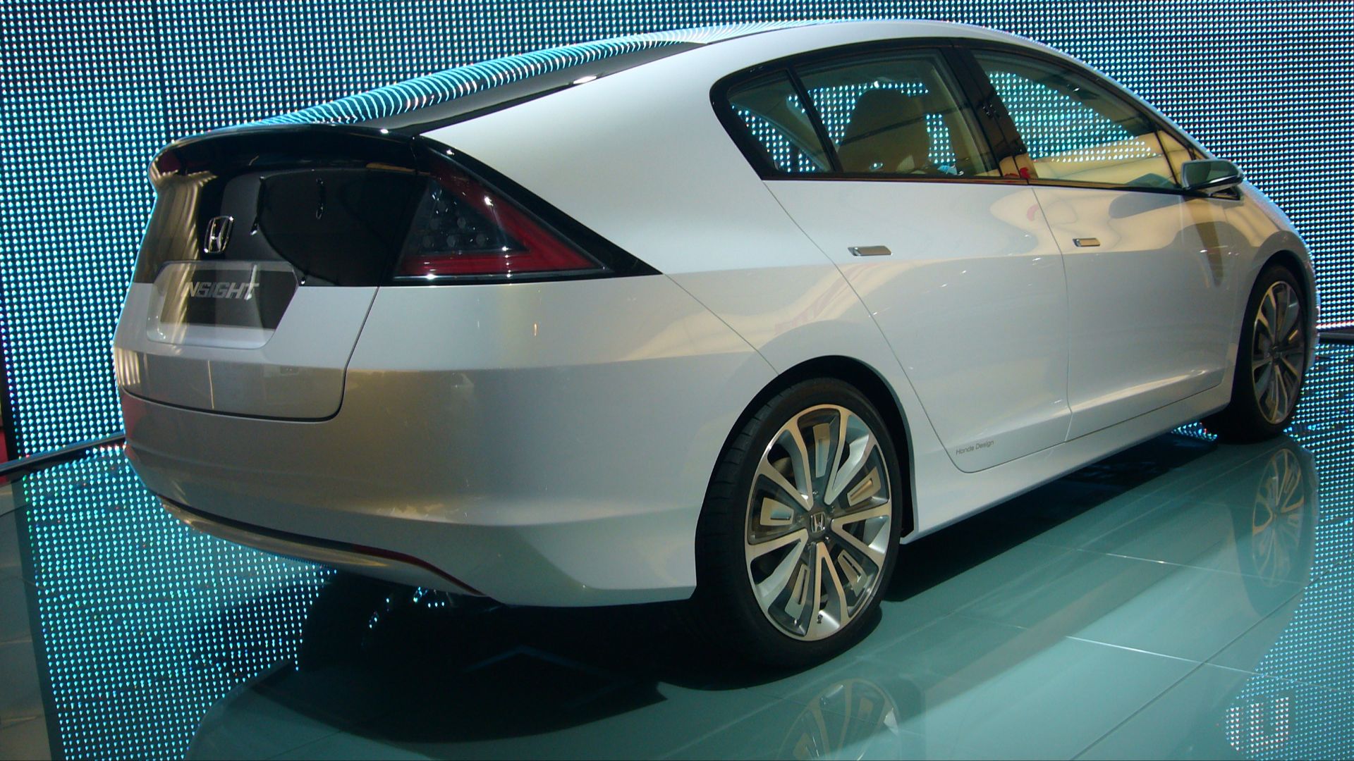 File:Honda Insight Concept 004.jpg