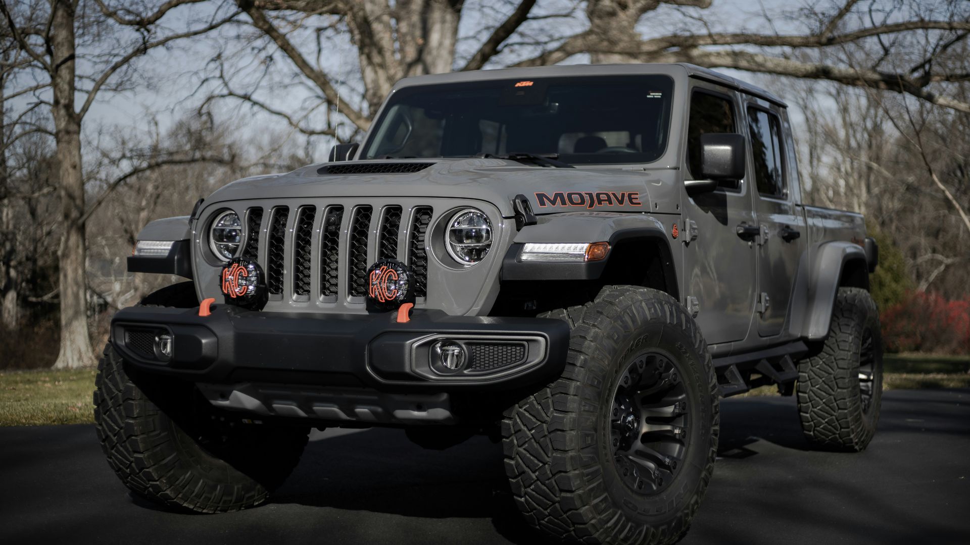 black and gray jeep wrangler on snow covered ground