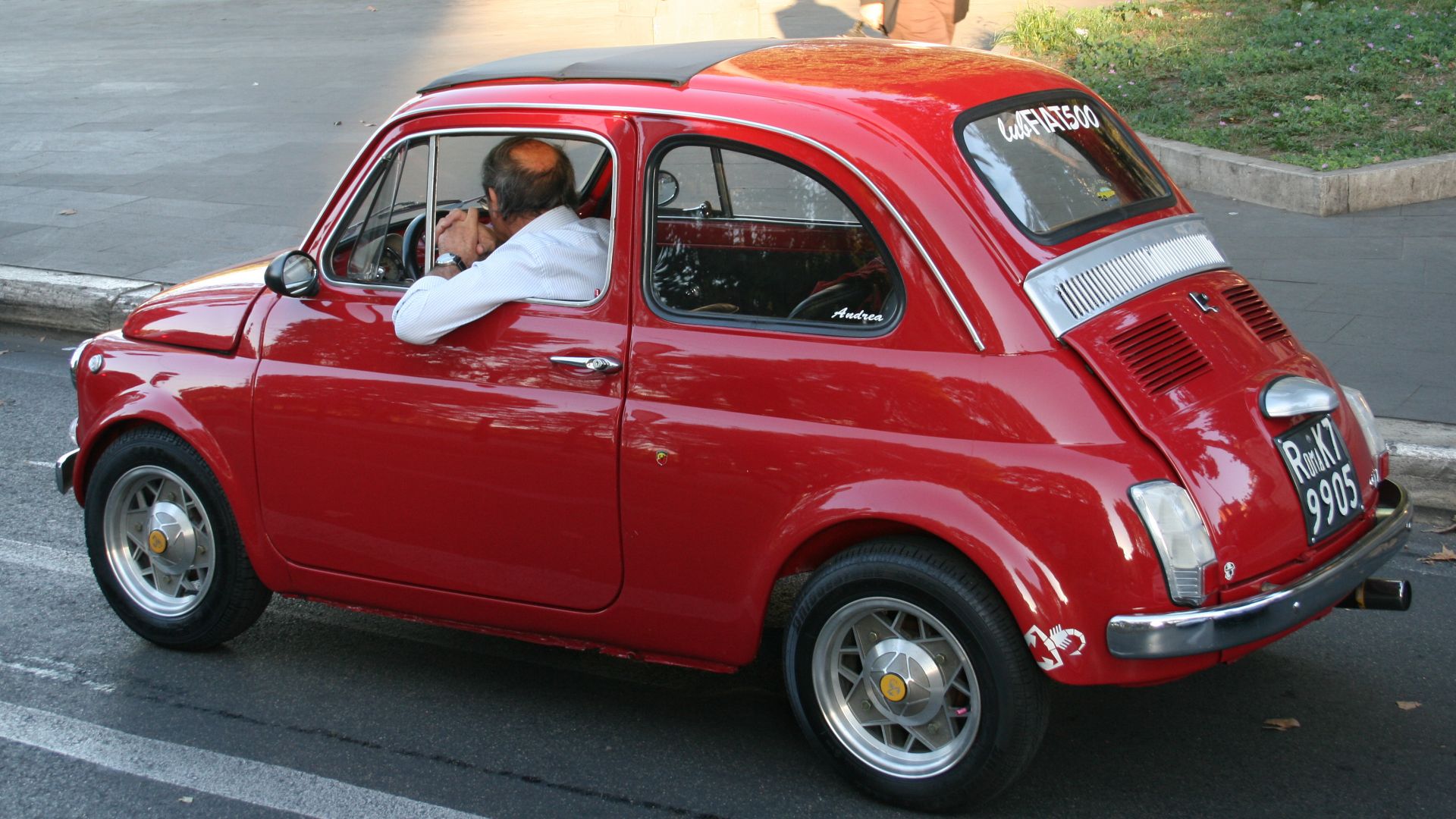 File:0 Fiat 500 - Rome.JPG