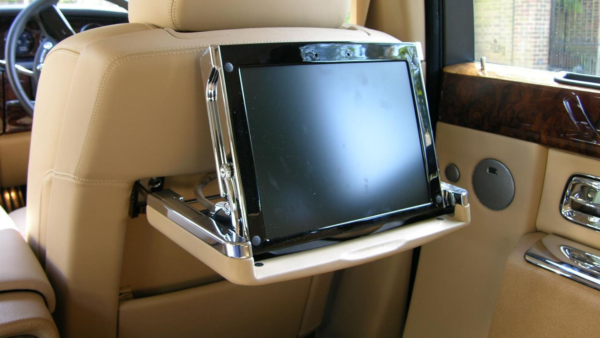 File:2007 Rolls Royce Phantom - Flickr - The Car Spy (16).jpg