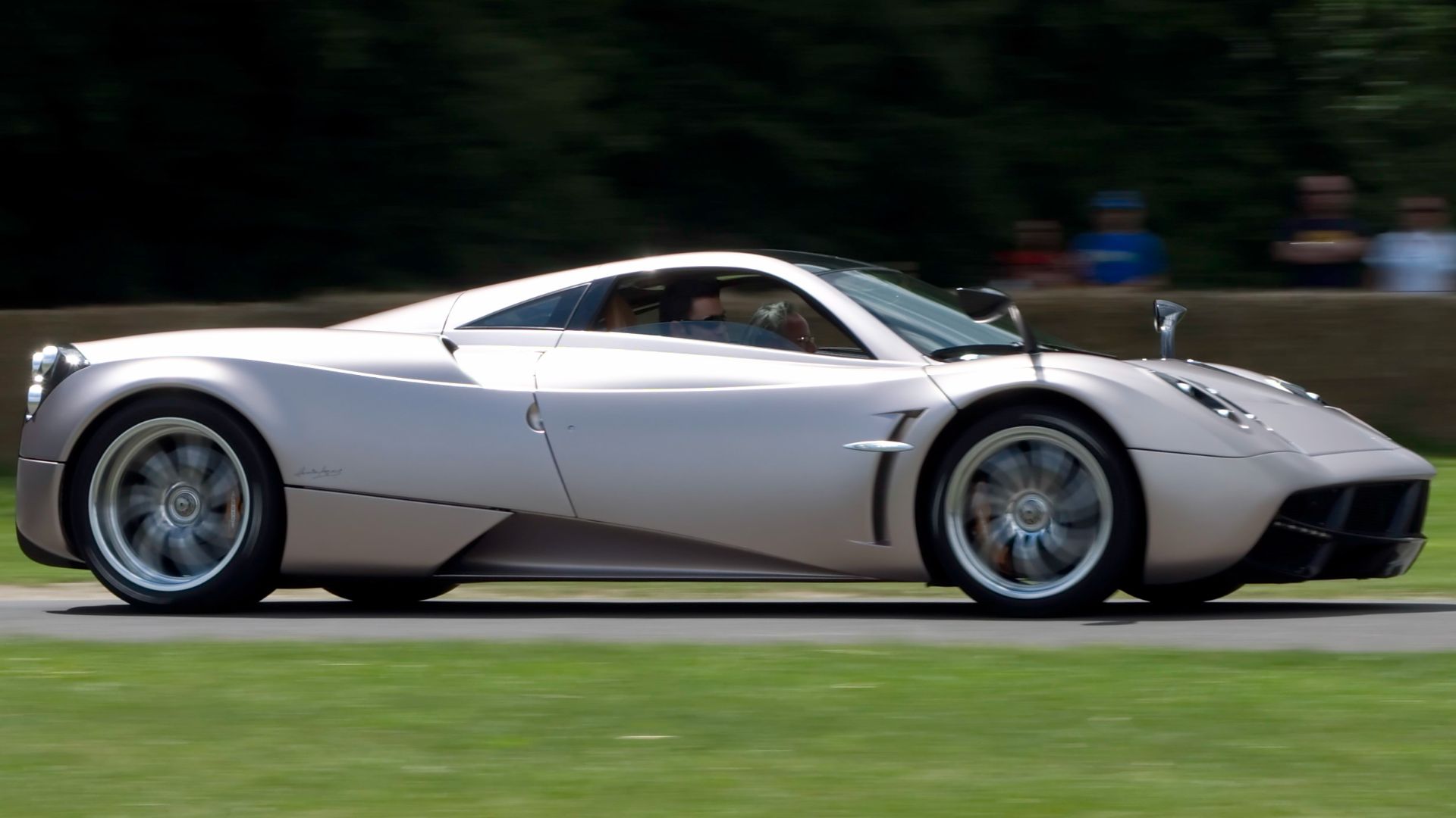 File:Pagani Huayra - Flickr - andrewbasterfield.jpg