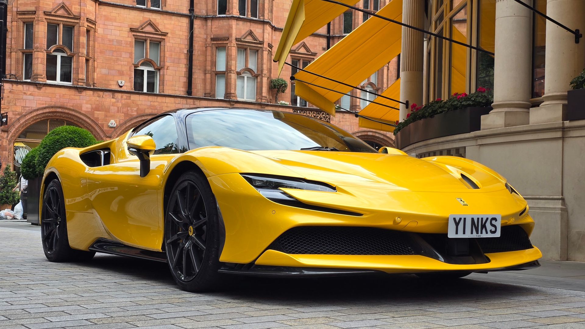 File:2023 Ferrari SF90 3.jpg