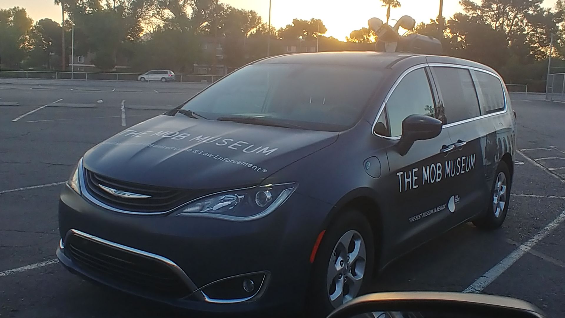 File:Chrysler Pacifica Hybrid with Mob Museum Livery.jpg