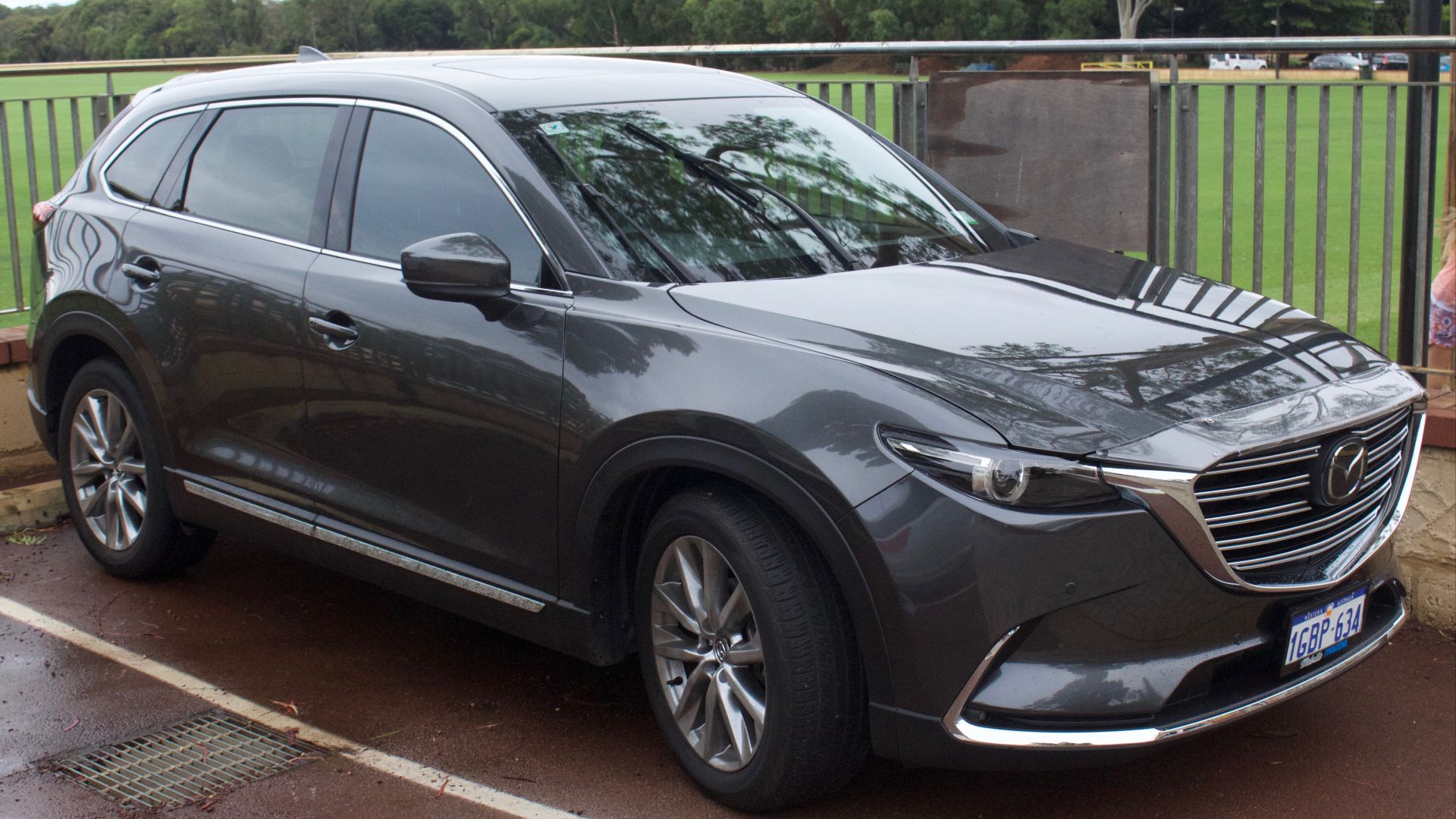 File:2016 Mazda CX-9 (TC MY16) Azami 2WD wagon (2017-01-30).jpg