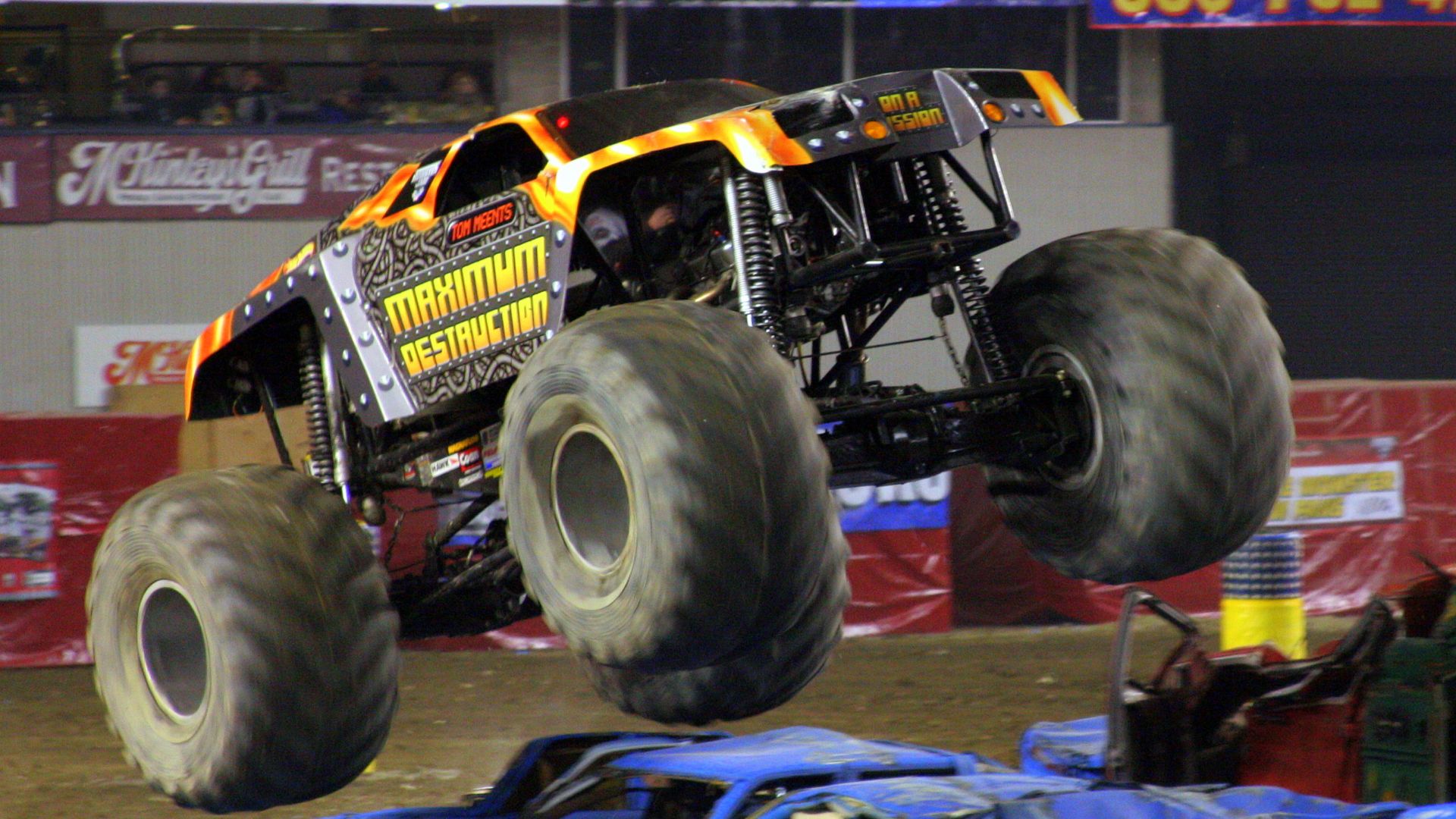 File:Maximum Destruction Truck 2008.jpg
