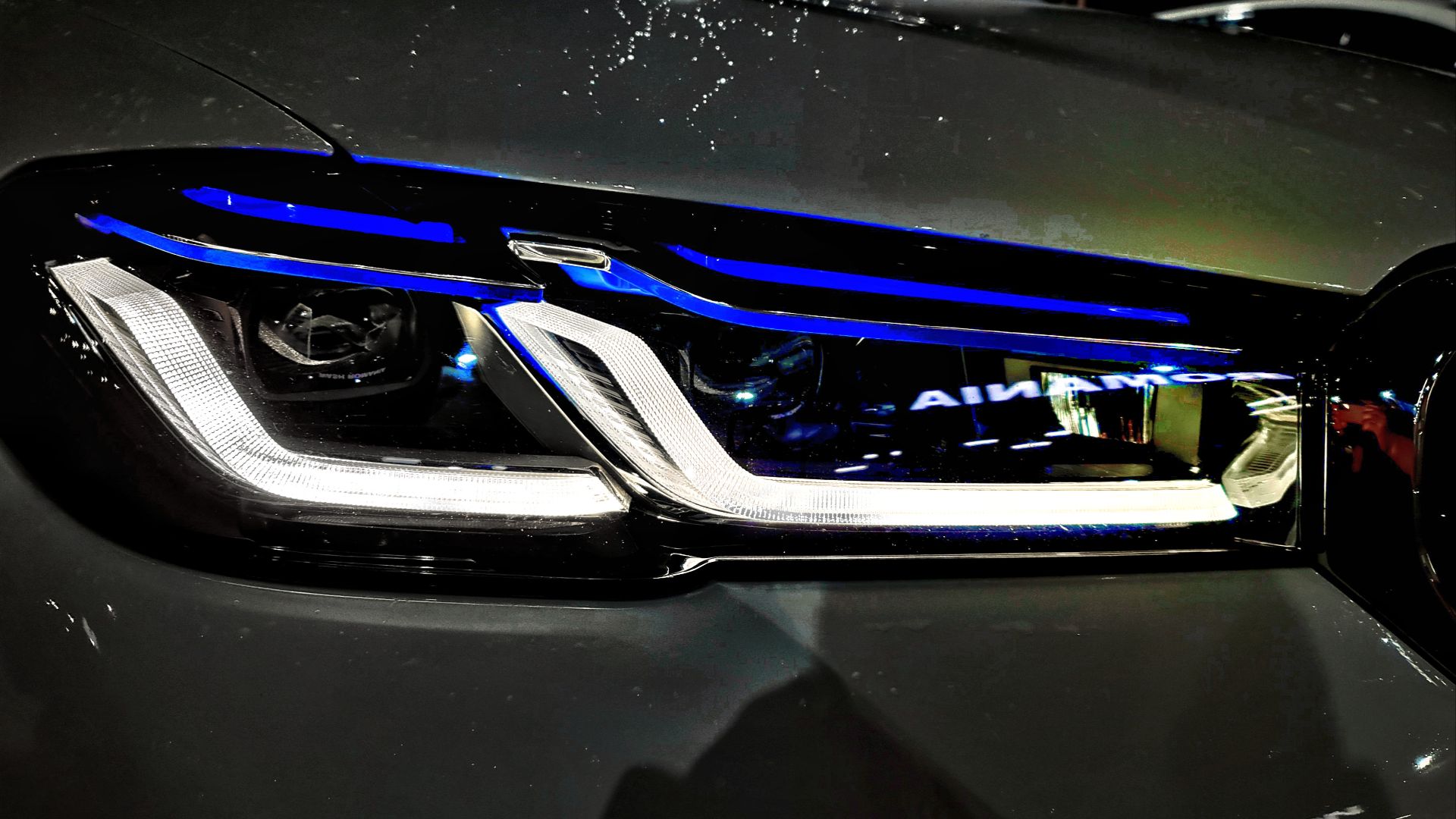 File:BMW 5 series LCI Laser Headlights.jpg