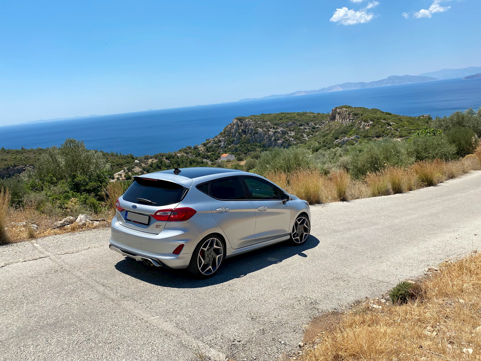 John-Lio-I8Paerb4Wp4-Unsplash