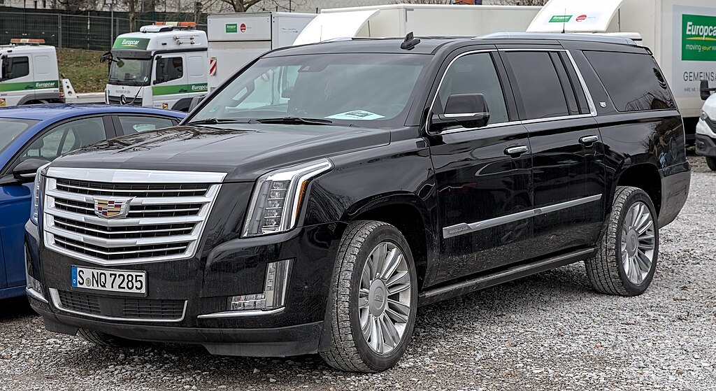 1024Px-Cadillac Escalade Esv (Gmtk2Xx) 1X7A1581