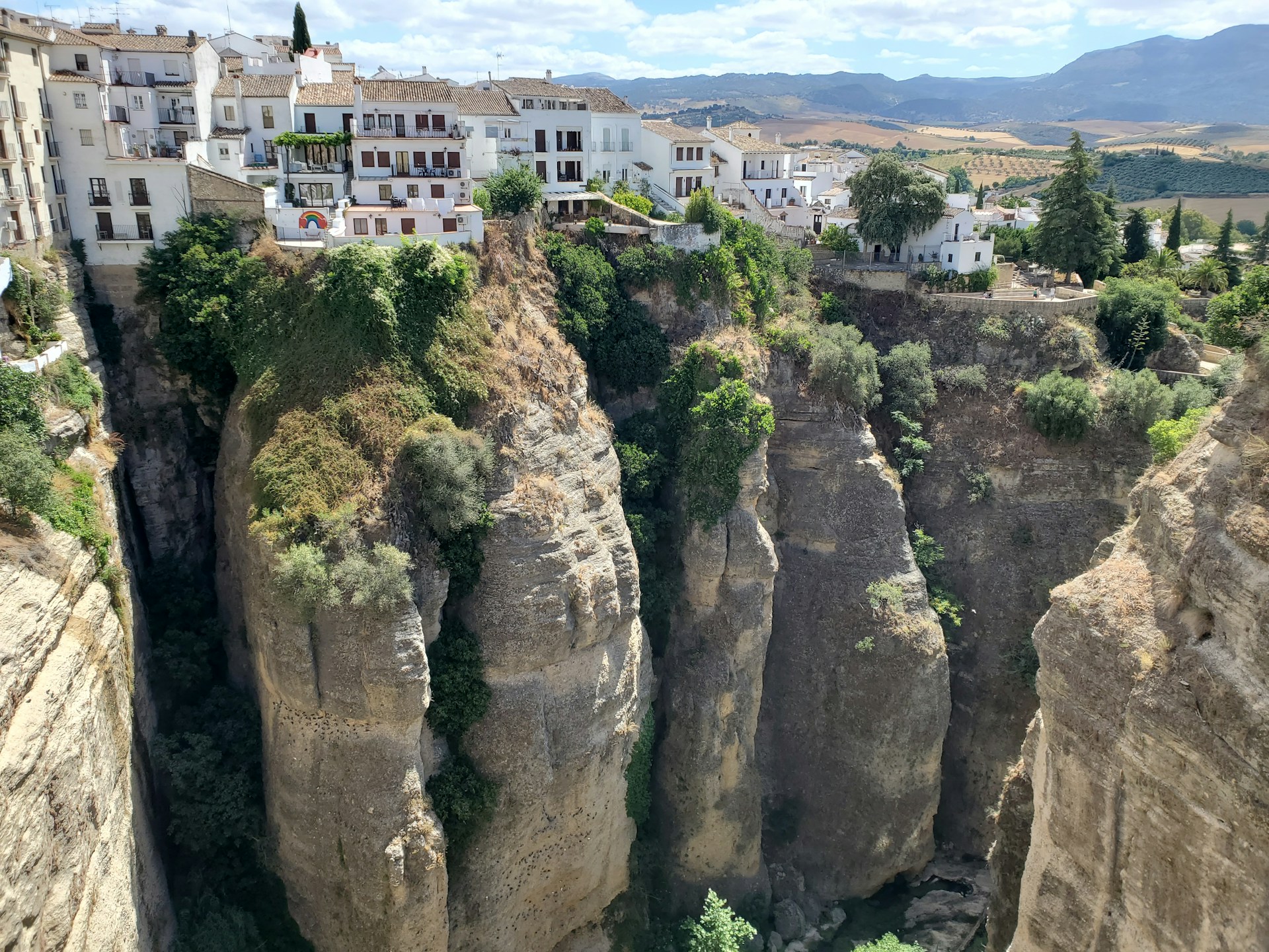 Hasmik-Ghazaryan-Olson-Dxhk3Gle13K-Unsplash