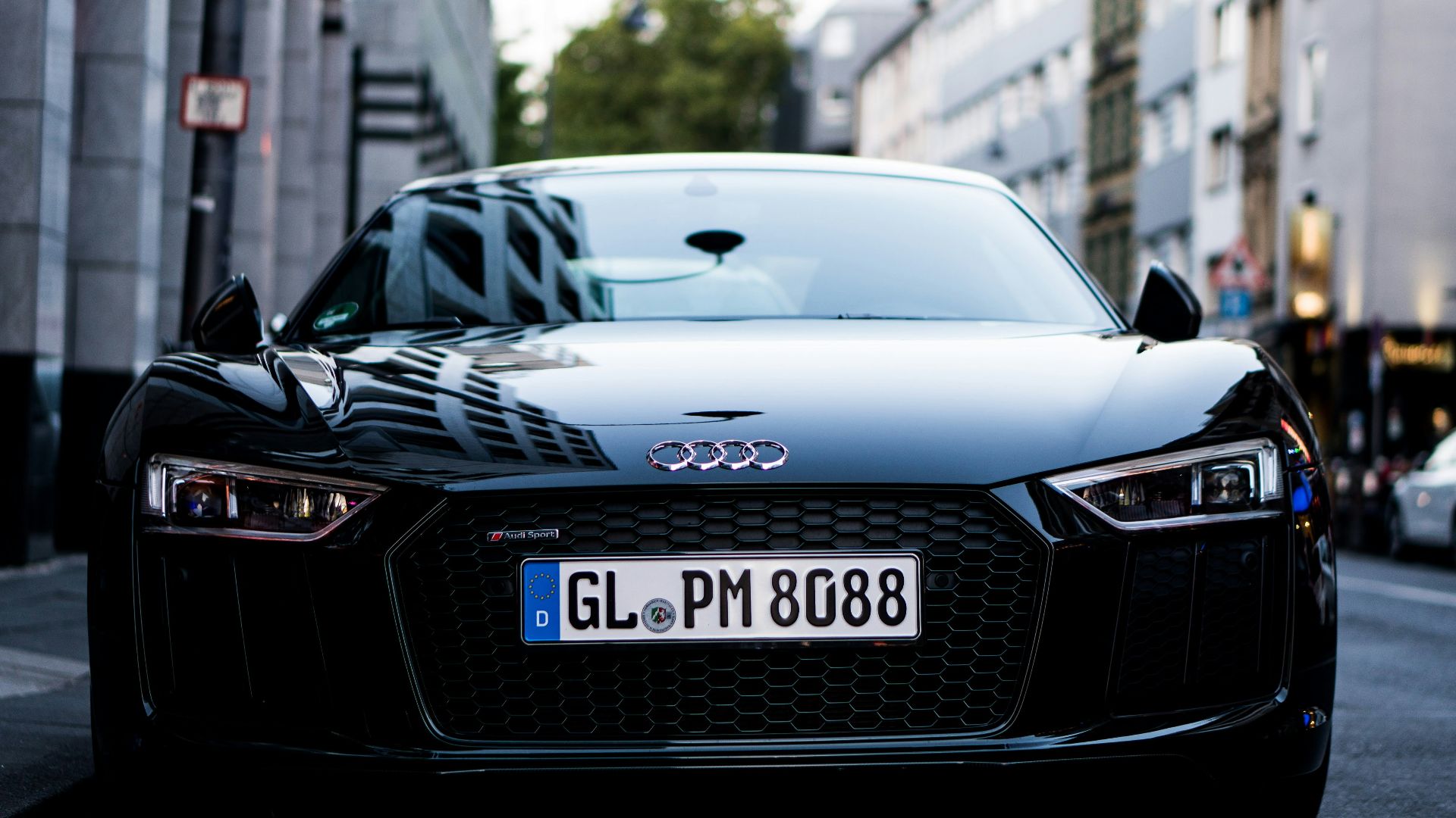 black Audi TT Quattro