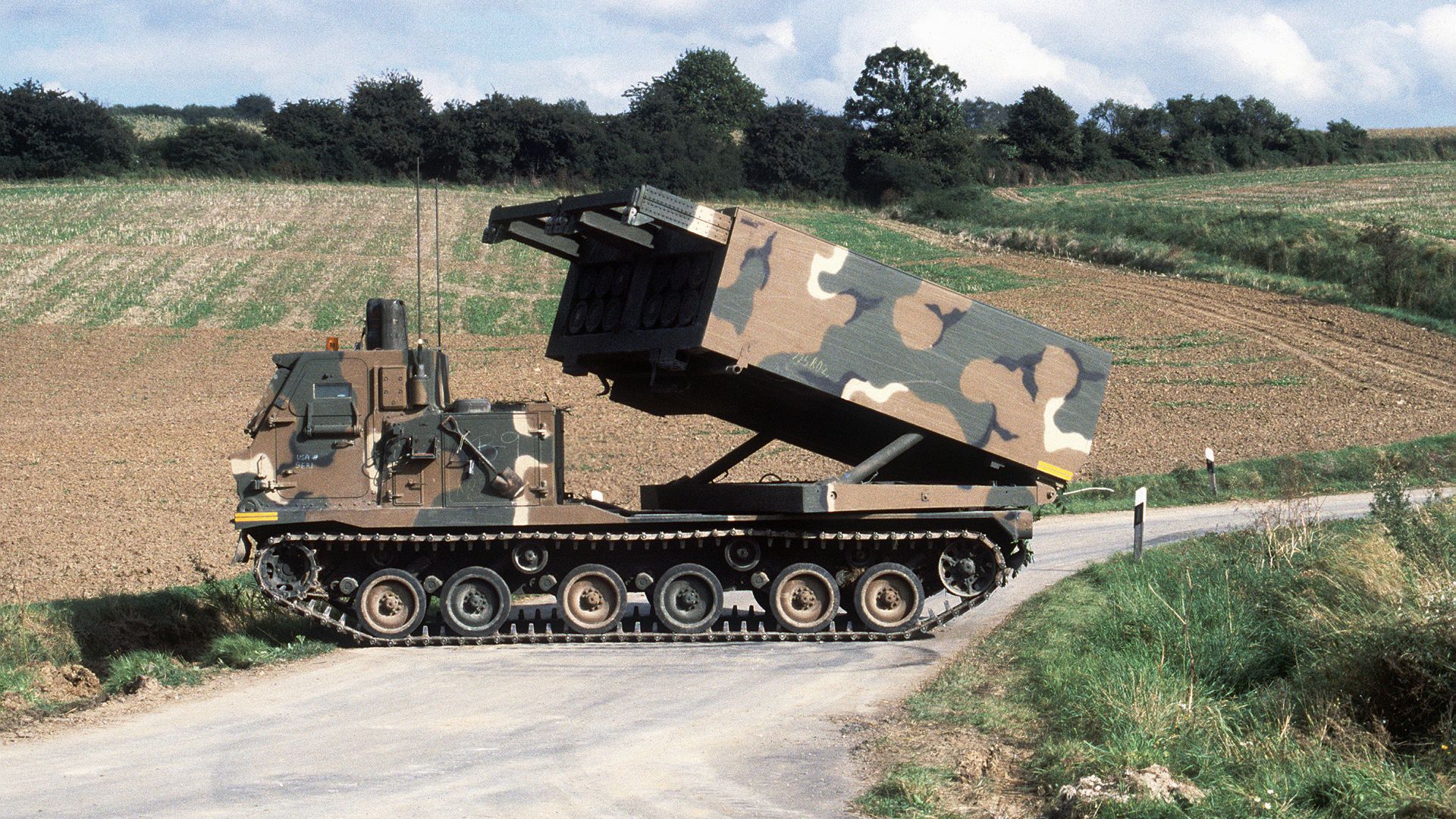 File:M270 MLRS (1984).JPEG