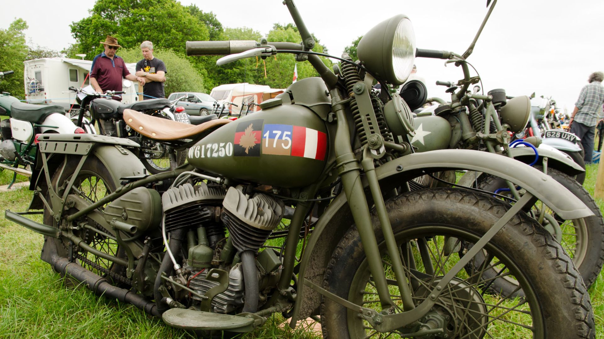 File:Harley Davidson WLA (1950).jpg