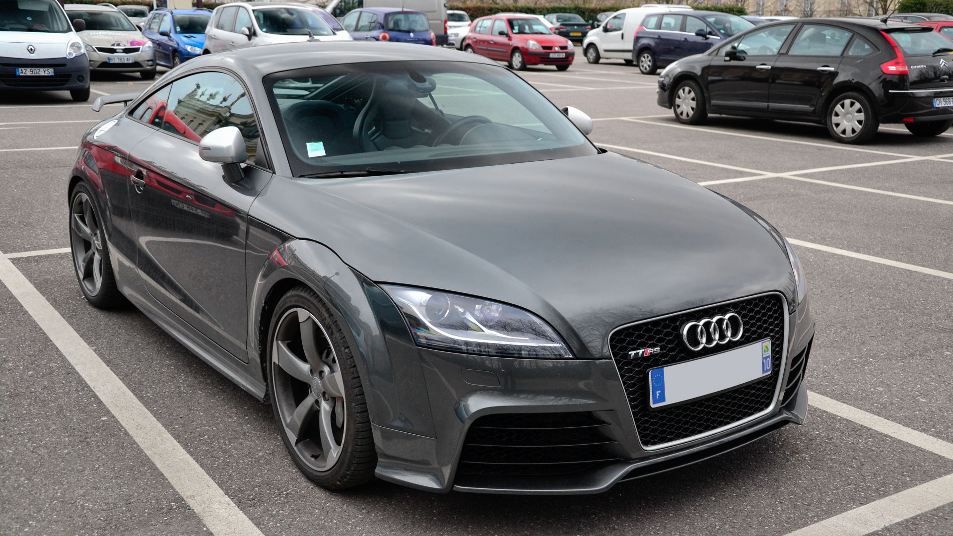 File:Audi TT RS (8589335617).jpg
