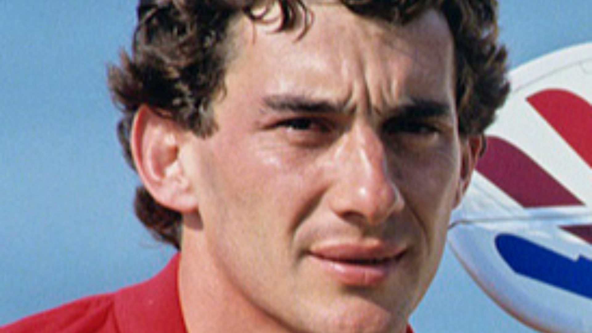 File:Ayrton Senna Pesawat RC Cropped.jpg