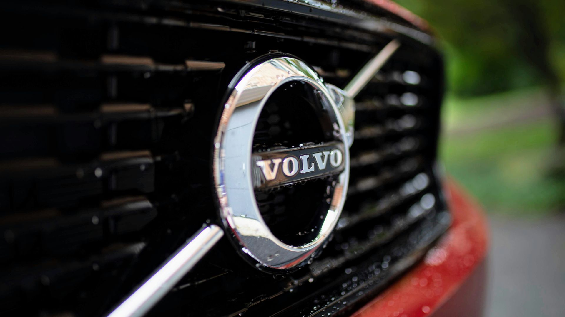 chrome Volvo emblem
