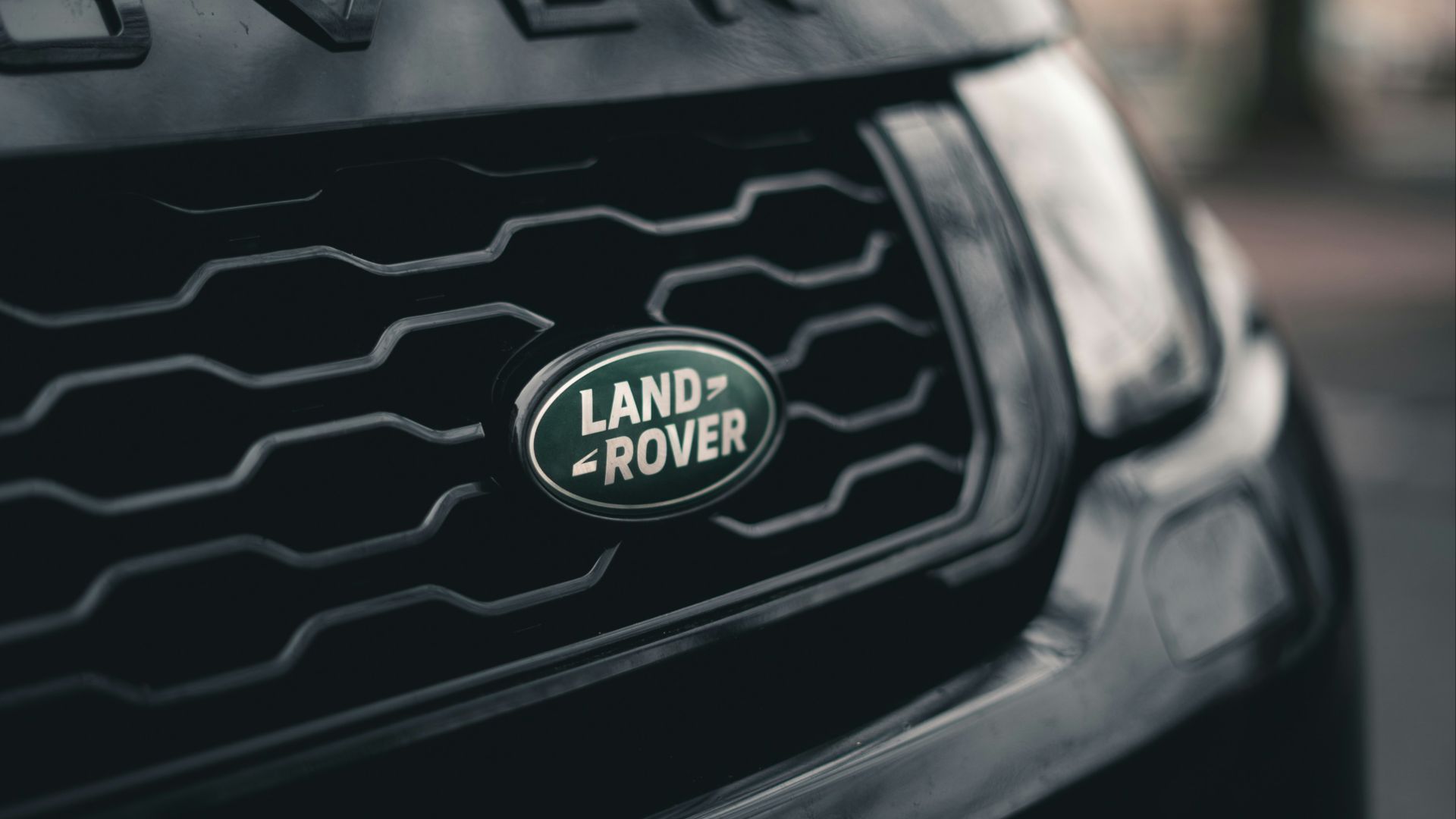 black Land Rover vehicle
