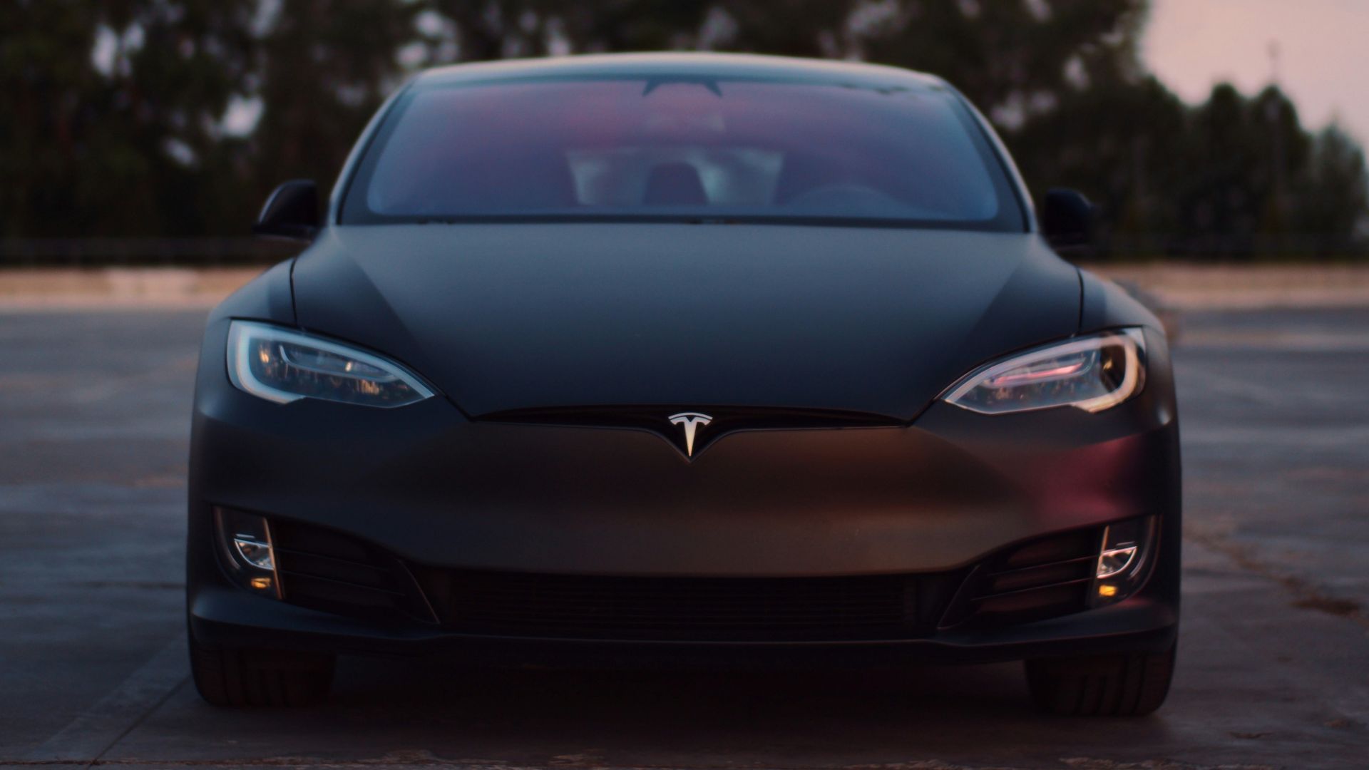 black porsche 911 on road during sunset