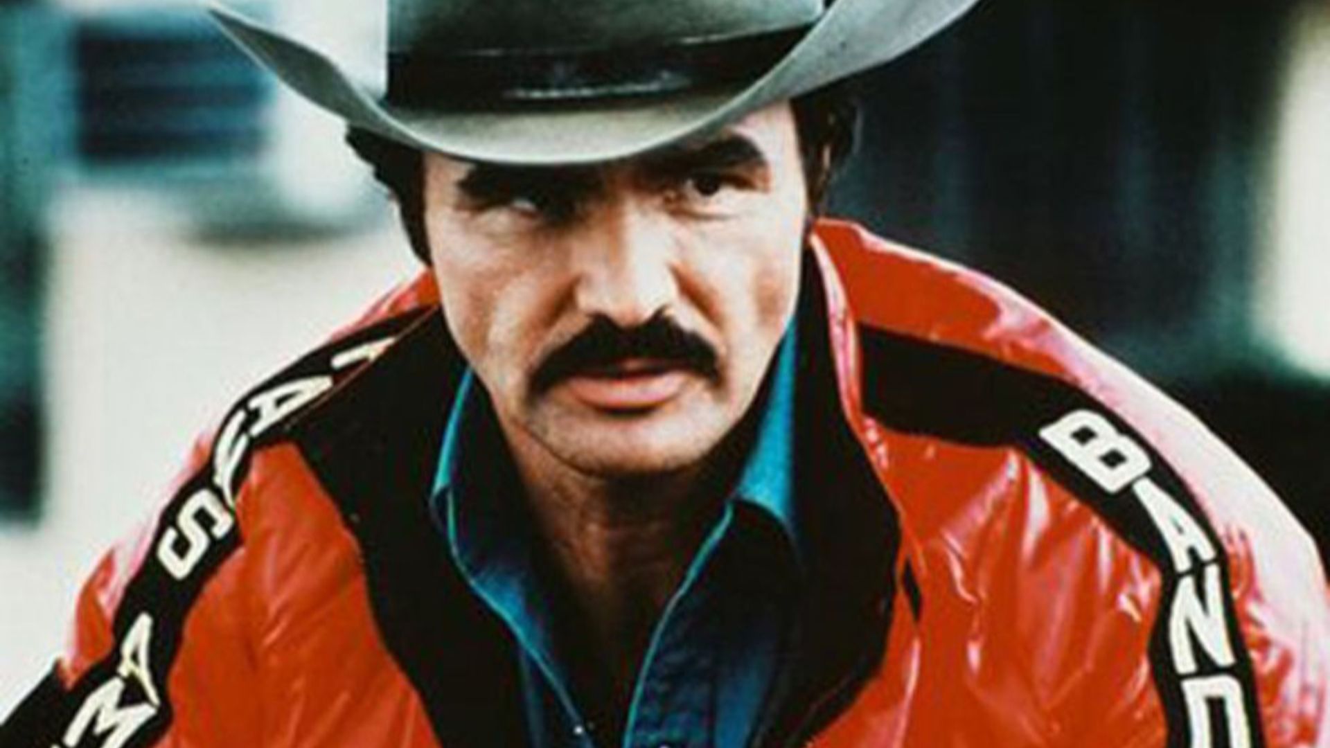 File:Red Bandit Jacket.jpg
