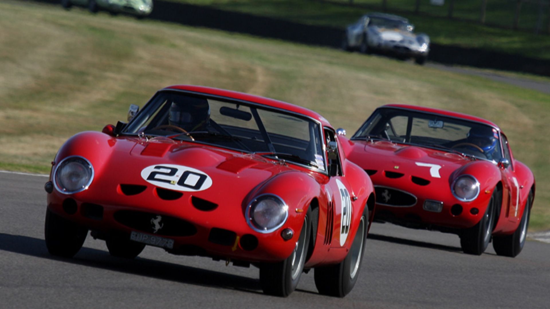 File:Goodwood Revival 2012 - Ferrari 250 GTO`s (7991993945).jpg