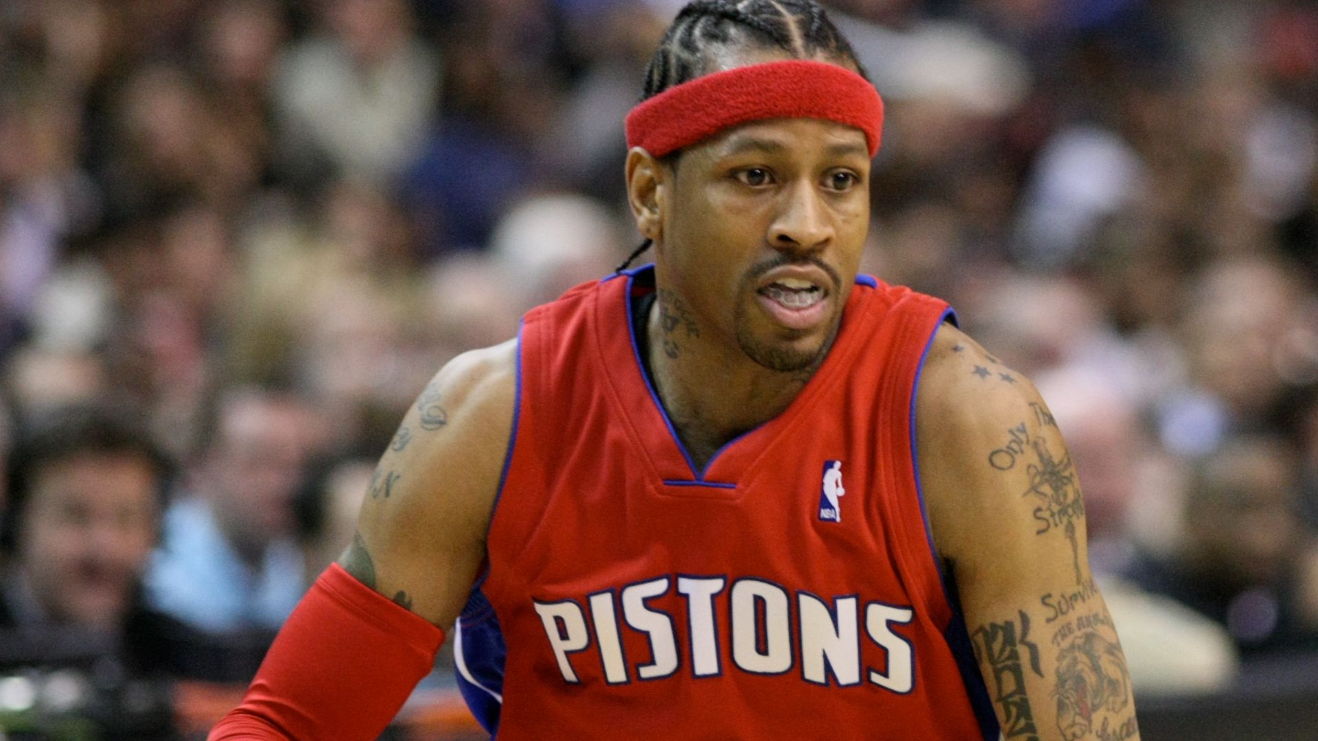 File:Iverson dribbling.jpg