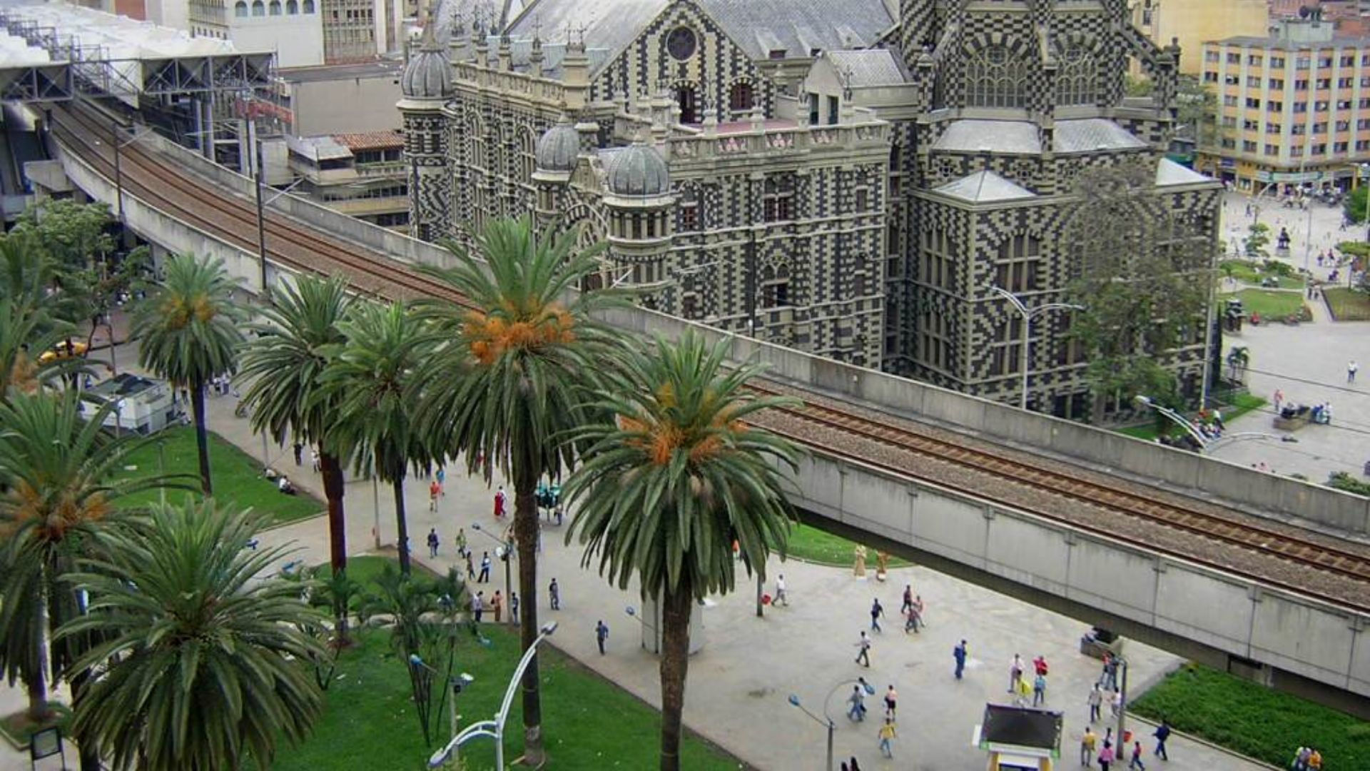 File:Palacio de la Cultura-Medellin.JPG