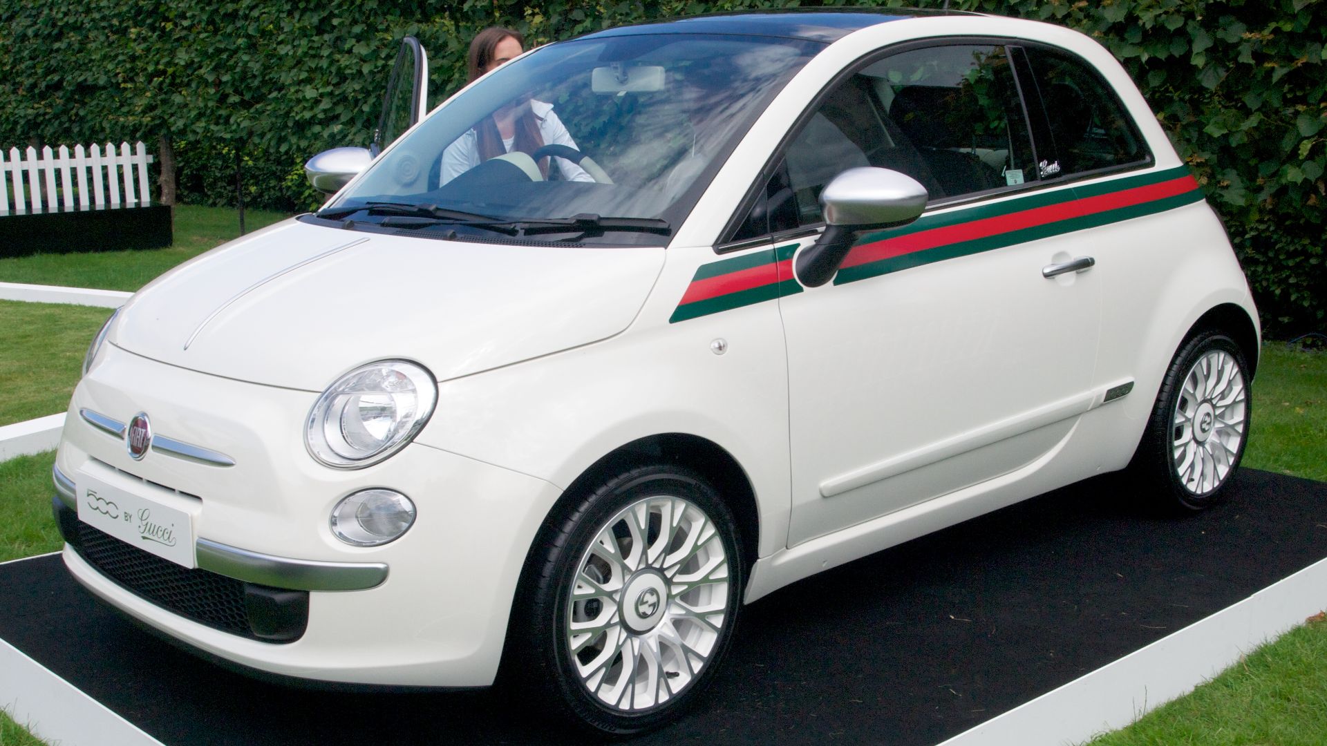 File:Gucci 500 2.jpg