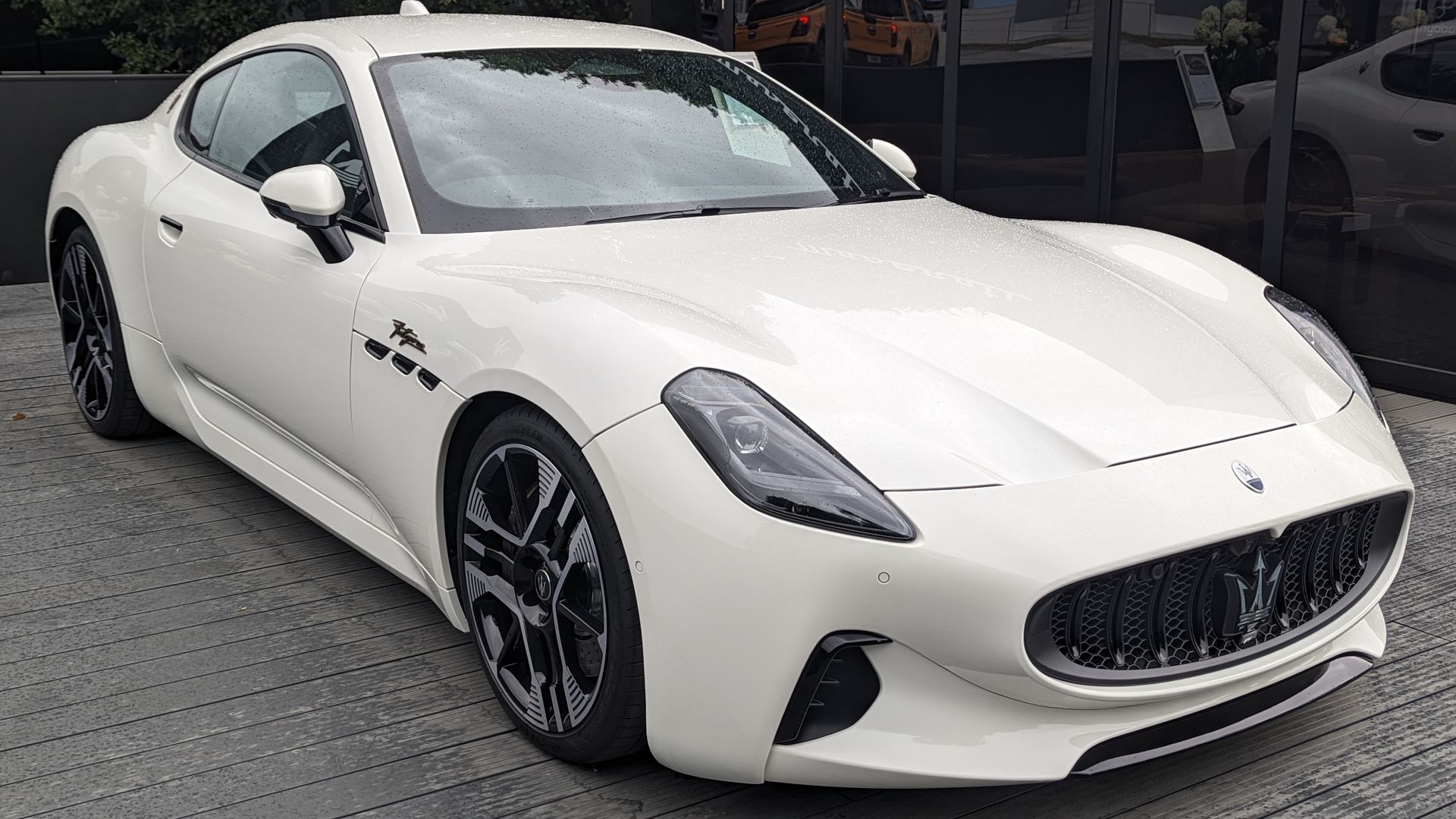 File:2023 Maserati GranTurismo Folgore 1.jpg