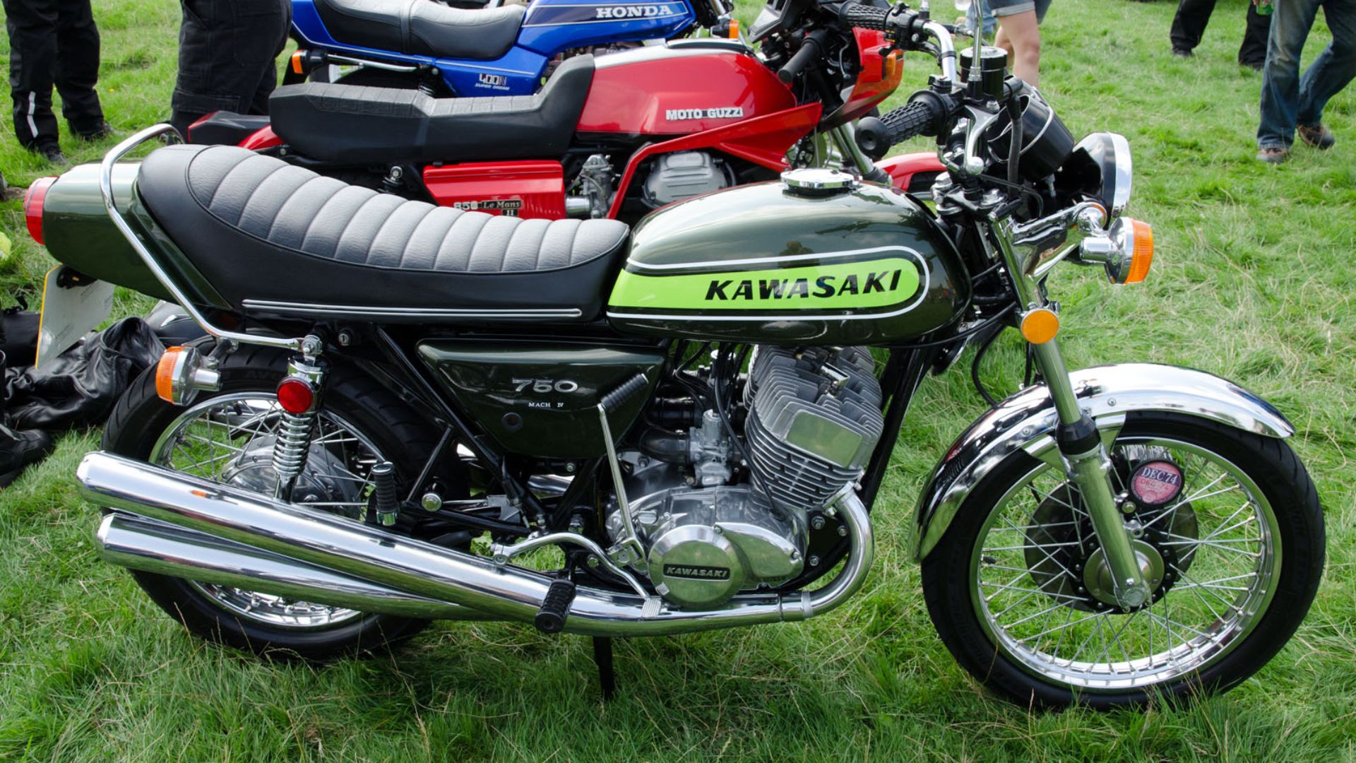 File:Kawasaki H2 Mach IV (1974).jpg