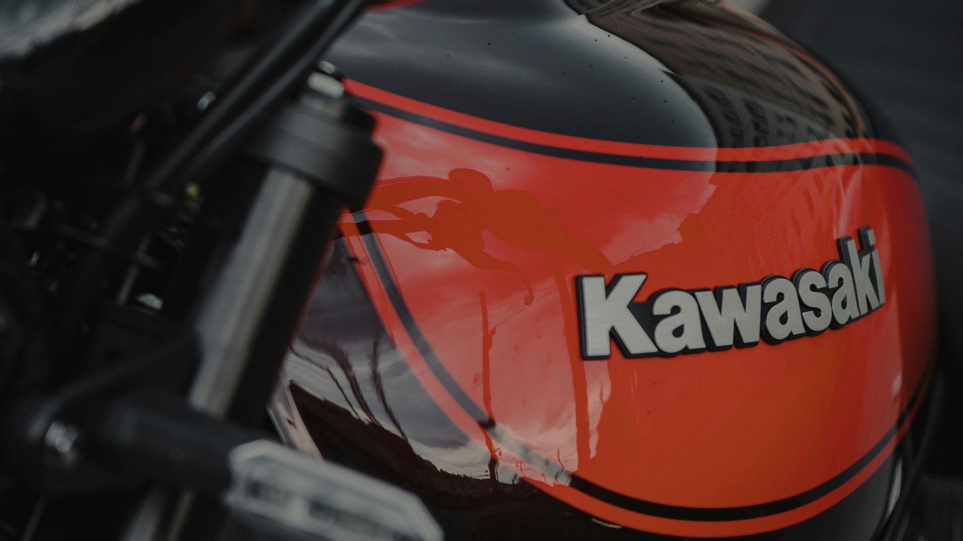 red and black honda motorcycle