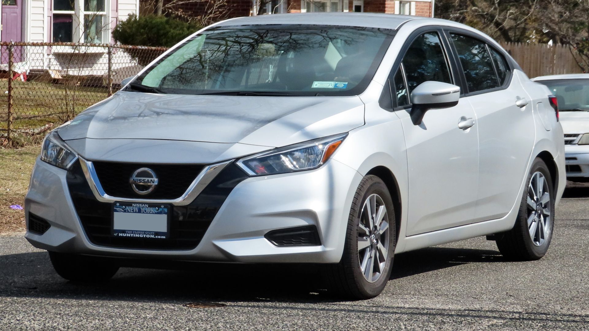 File:2020 Nissan Versa SV 1.6L, front 2.29.20.jpg