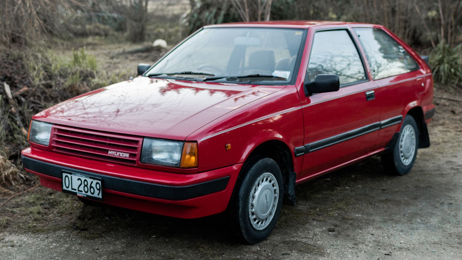 File:1989 Hyundai Excel GL Front Left.jpg