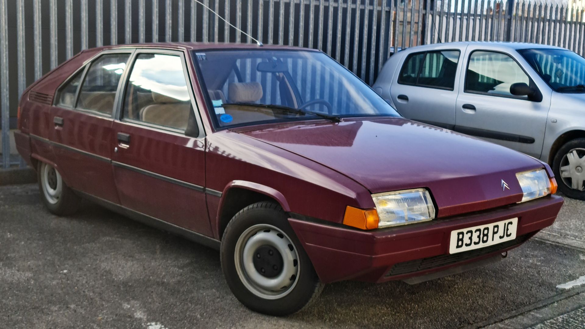 File:1984 Citroen BX 14 1.4.jpg