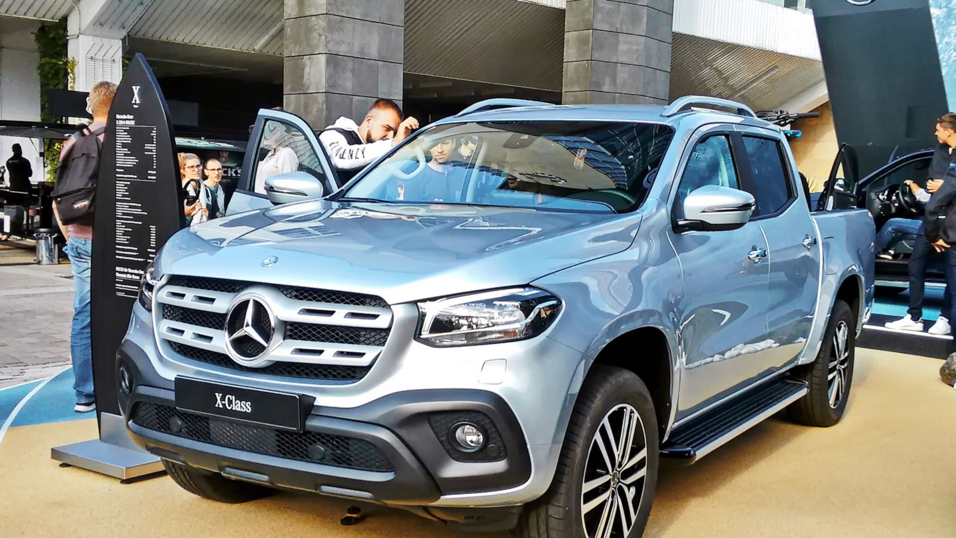 File:Mercedes X-Class (36722209124).jpg