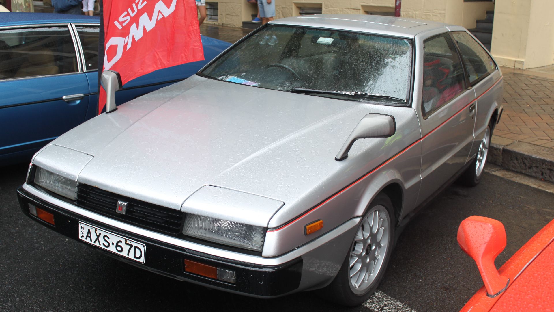 File:Isuzu Piazza (16377283331).jpg