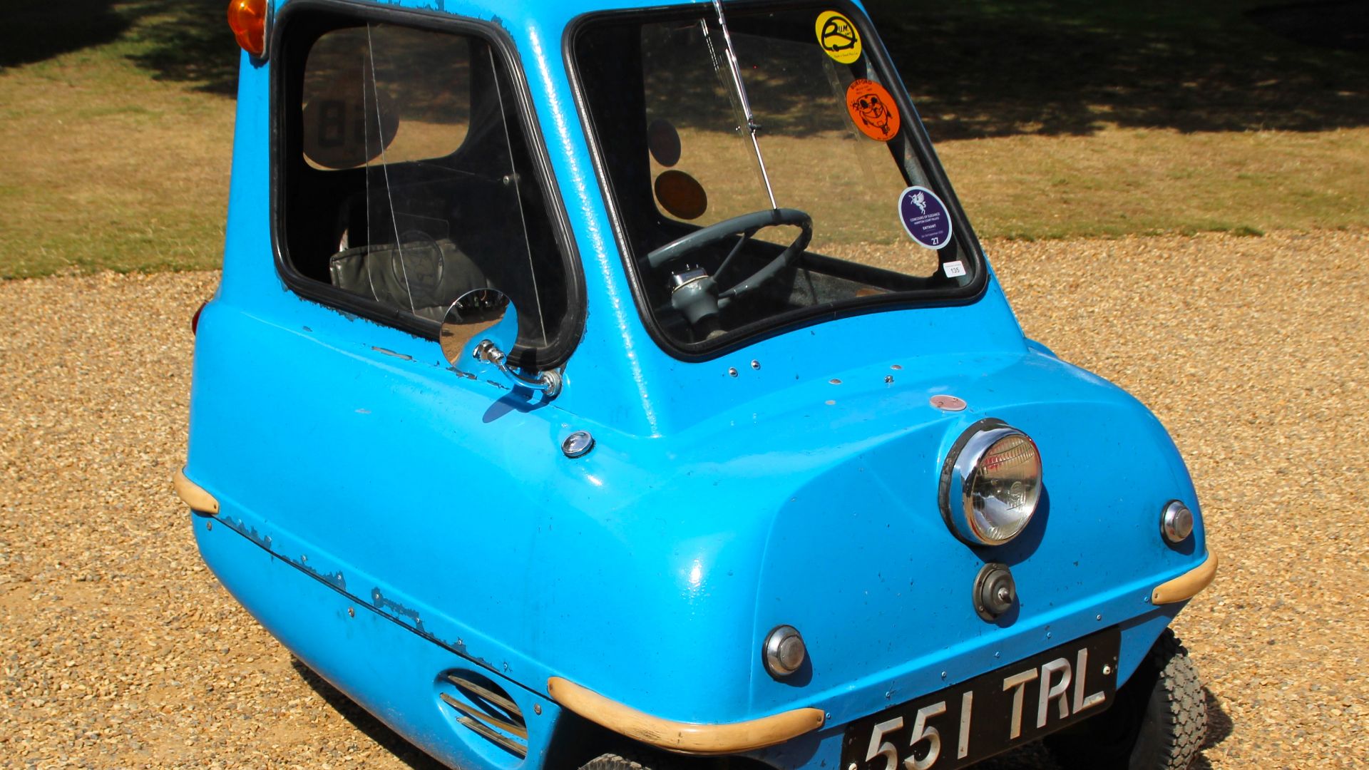 File:1964 Peel P50 Blue.jpg
