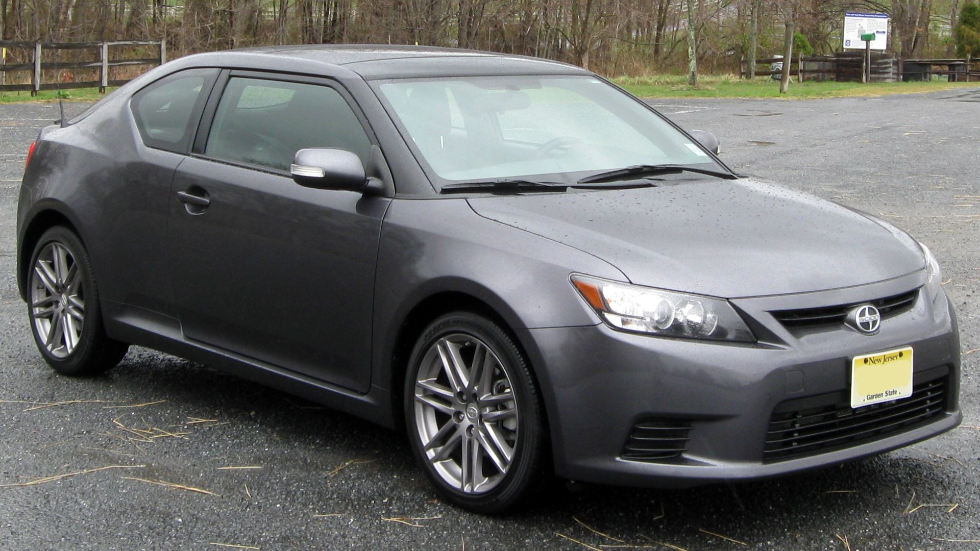 File:2011 Scion tC -- 04-05-2011.jpg