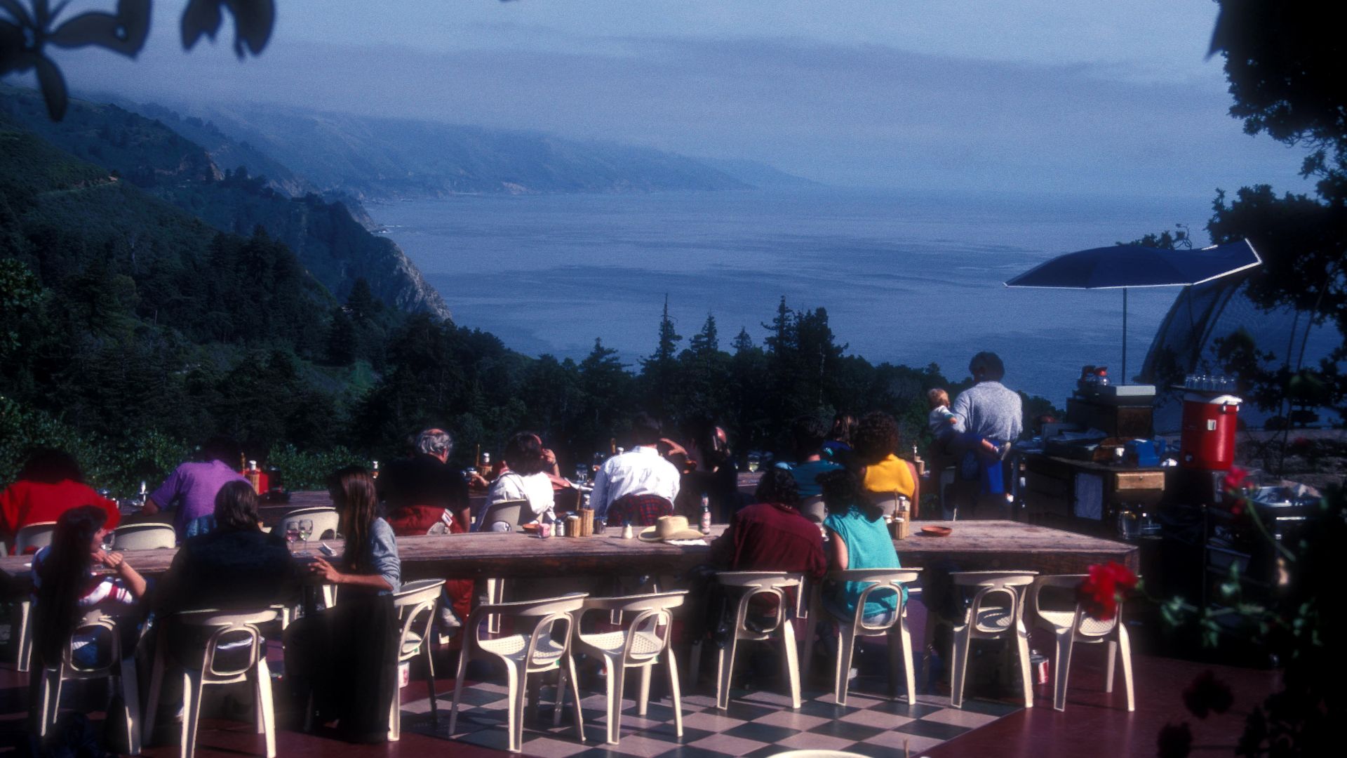 File:NEPENTHE - BIG SUR COAST OF CALIFORNIA.jpg