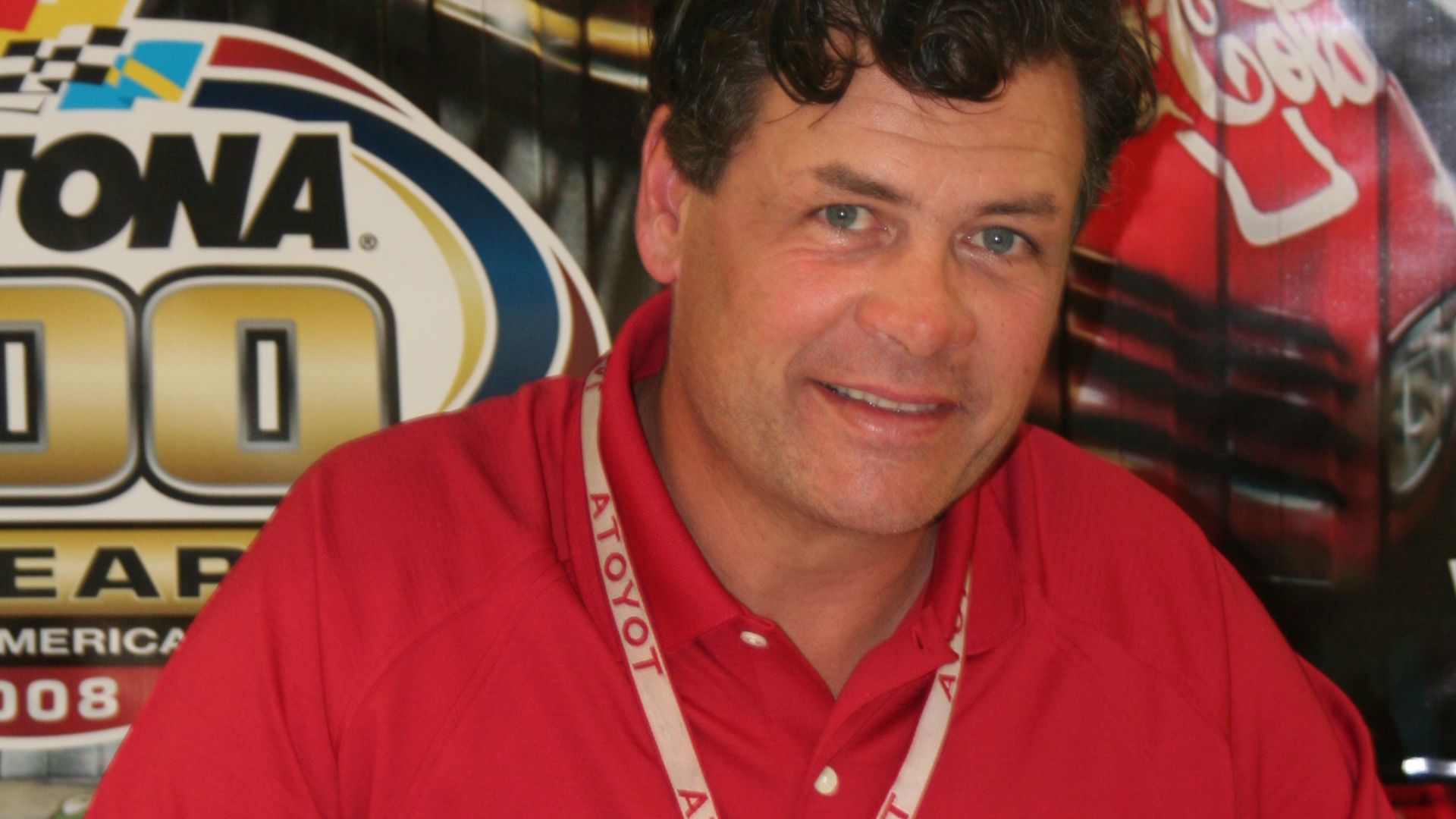 File:Michael Waltrip 2008 Daytona 500.jpg