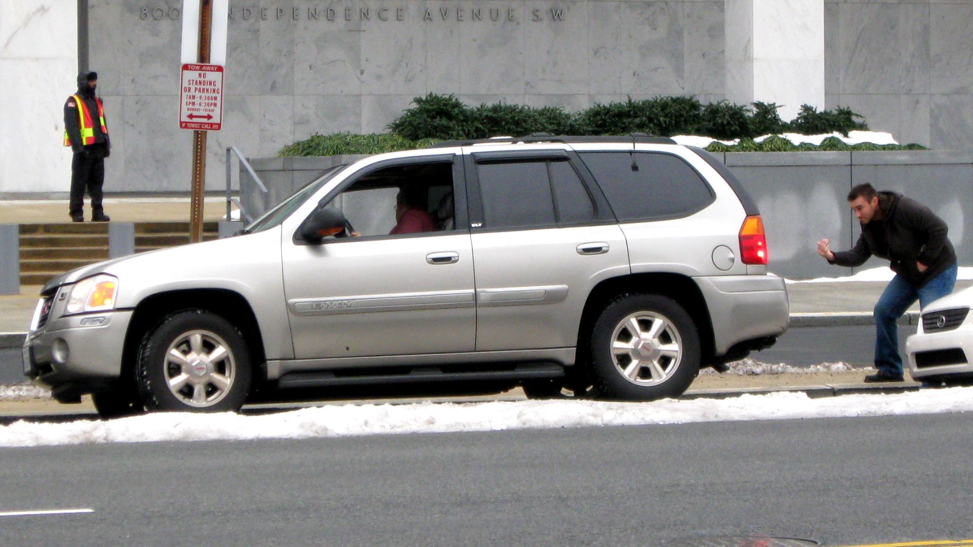 File:Parallel parking 2 -- 12-26-2009.jpg