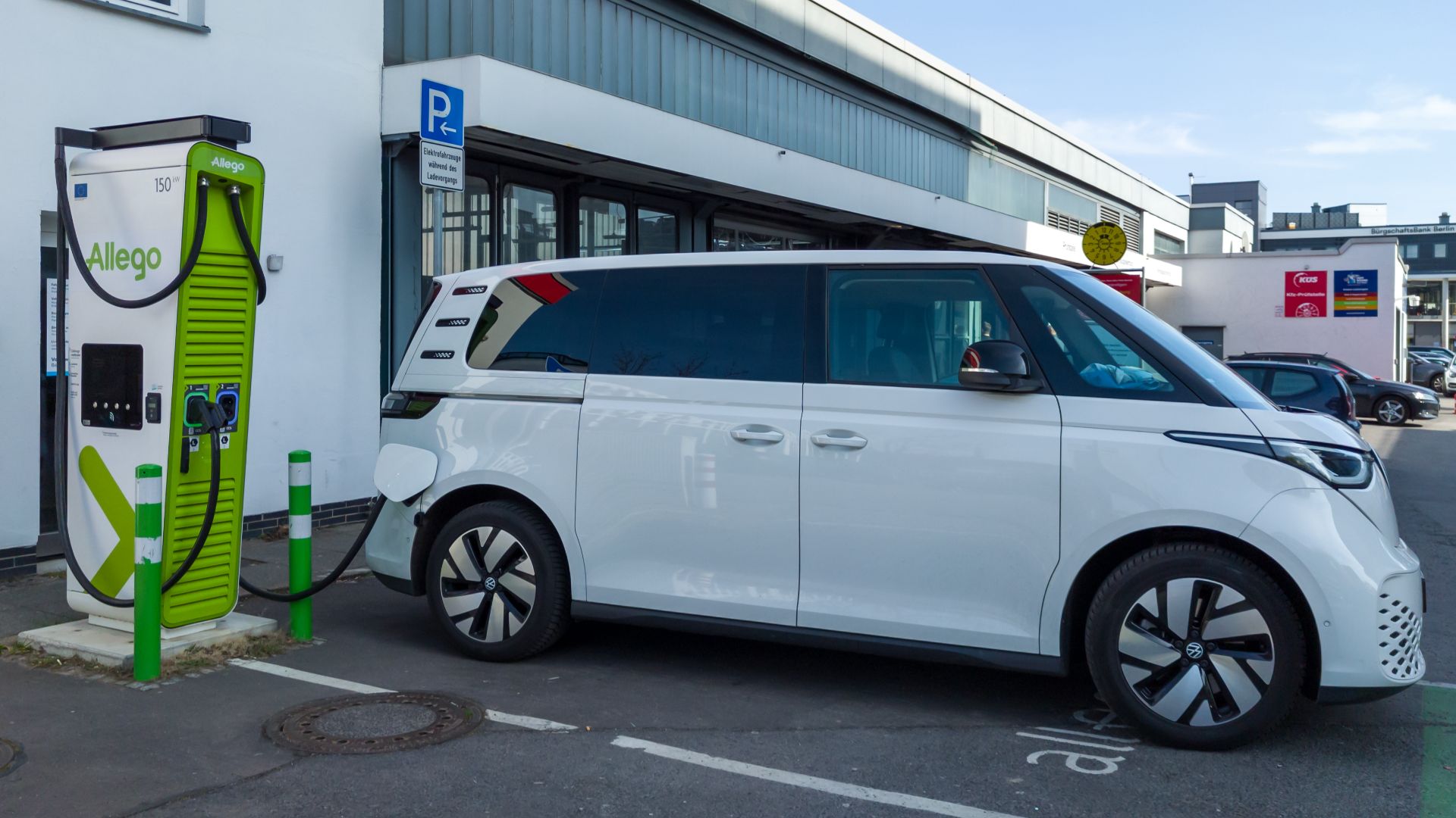 File:Allego, Berlin (LRM 20240315 131420).jpg