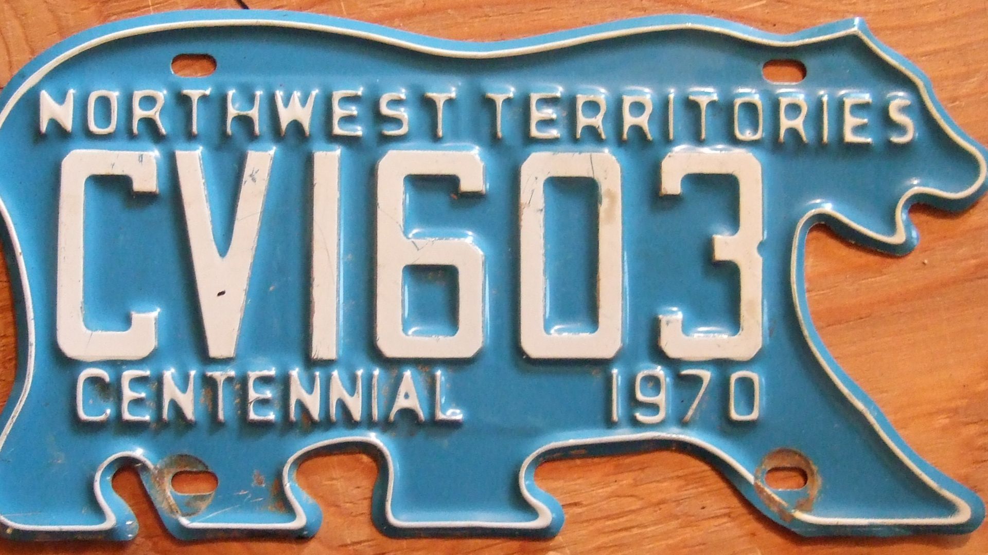 File:Northwest Territories Commercial License Plate 1970.jpg