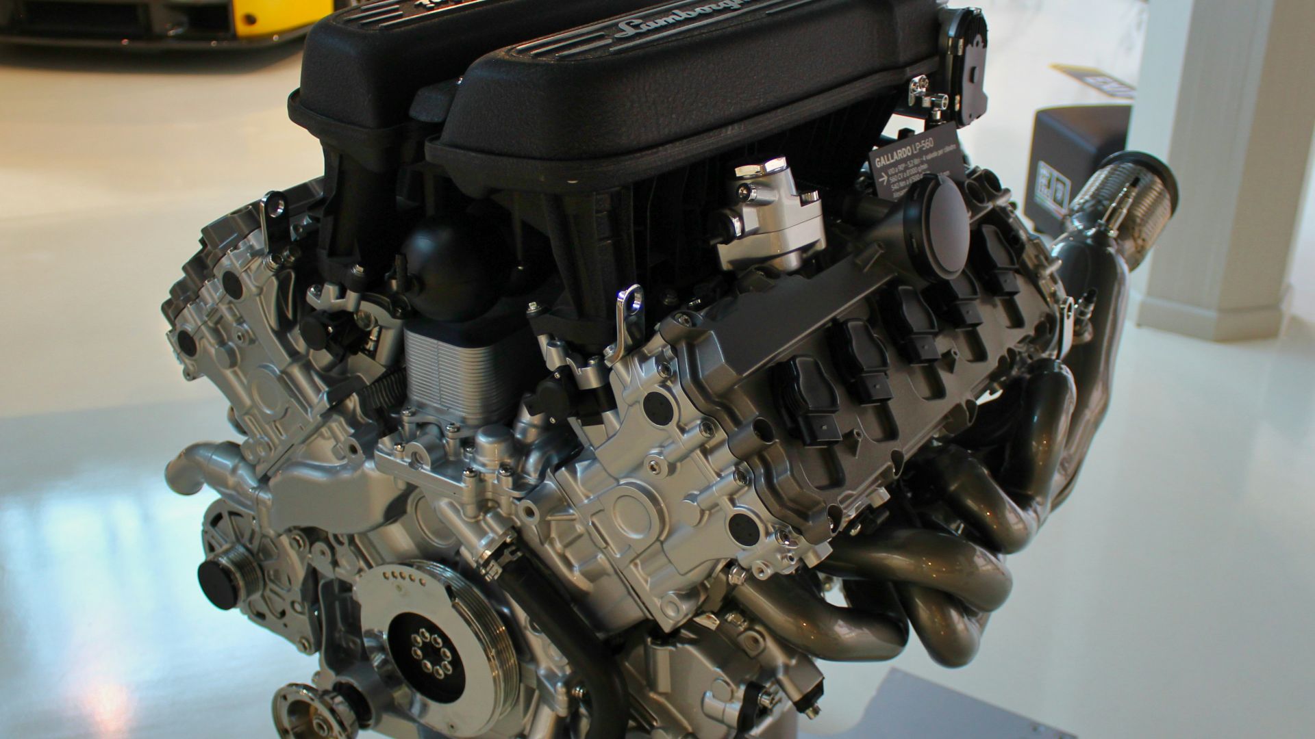 grey and black robot toy