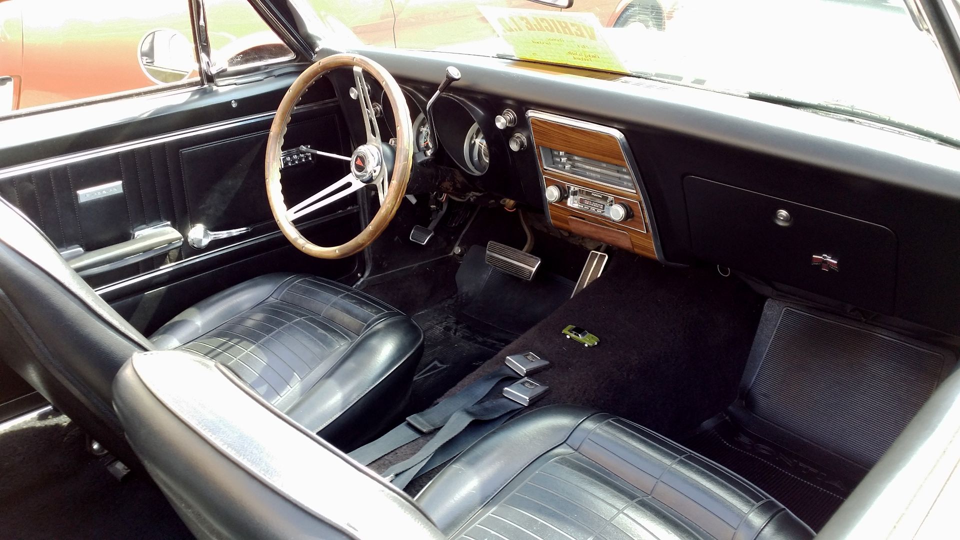 File:1967 Pontiac Firebird Interior.jpg