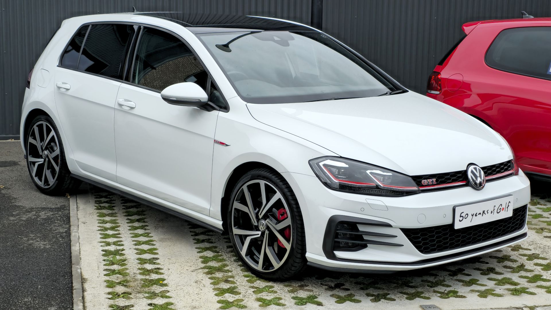 File:Volkswagen Golf GTI VII.jpg