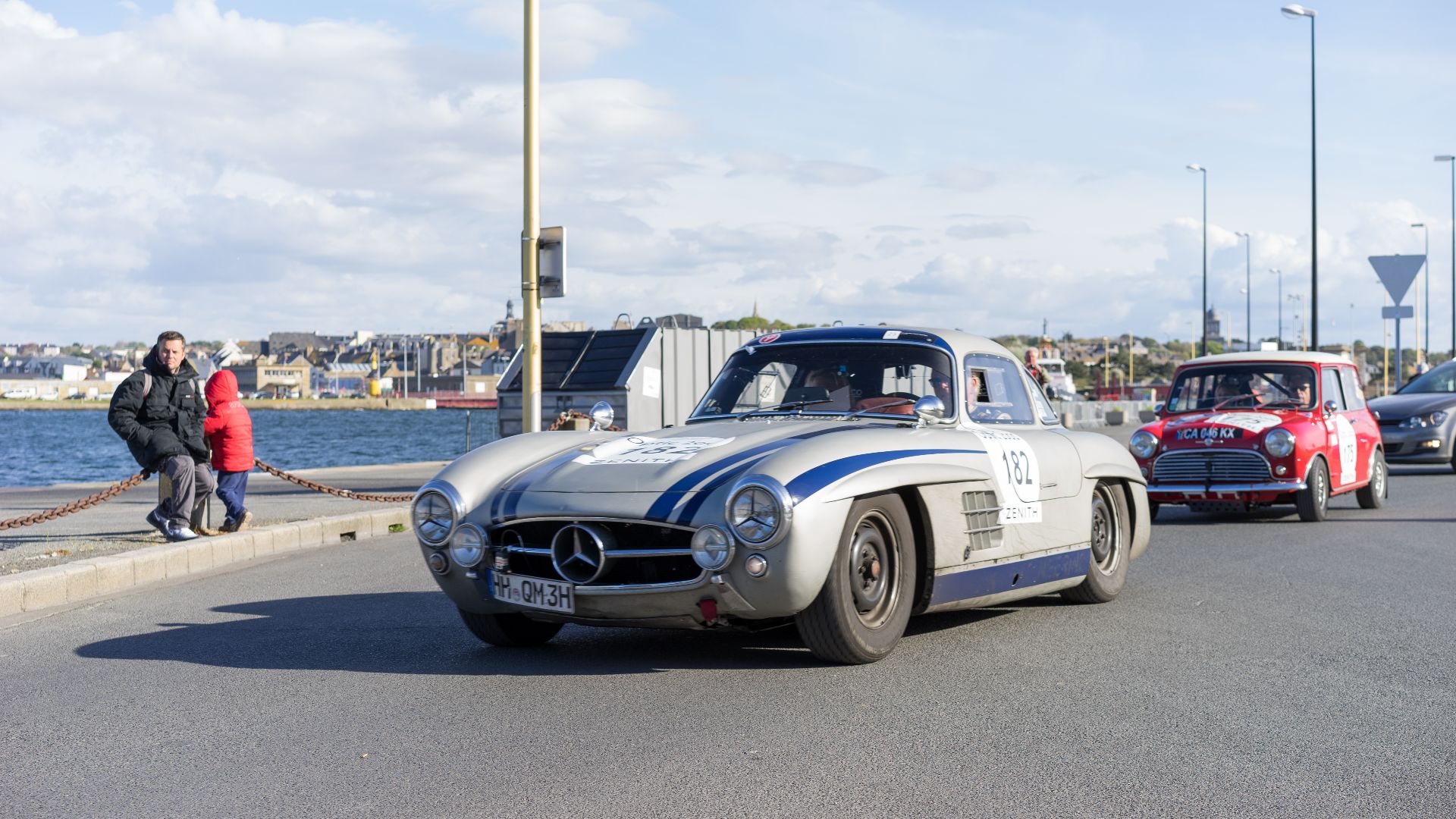 File:MERCEDES BENZ 300 SL Gullwing 1955 (33475399723).jpg