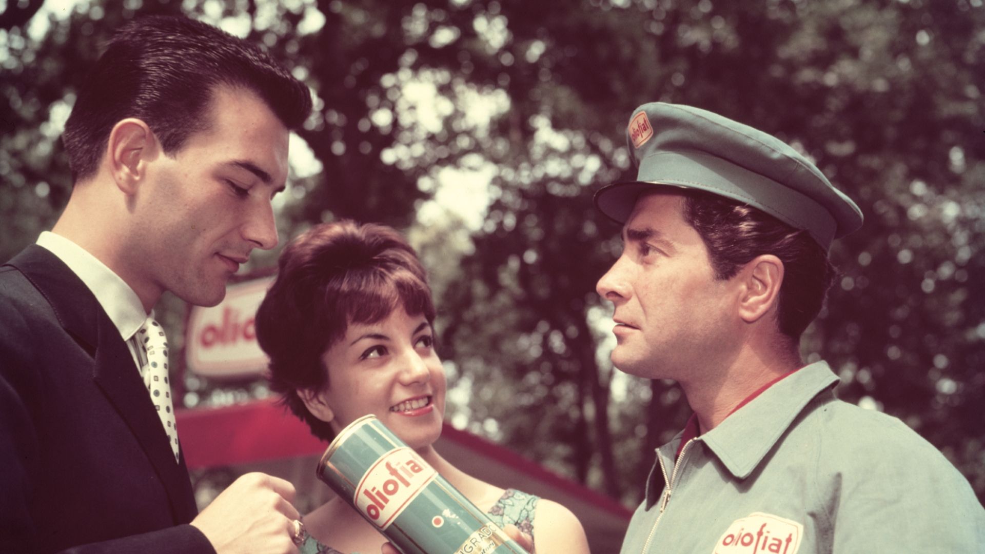 File:Olio Fiat (1950s–60s).jpg