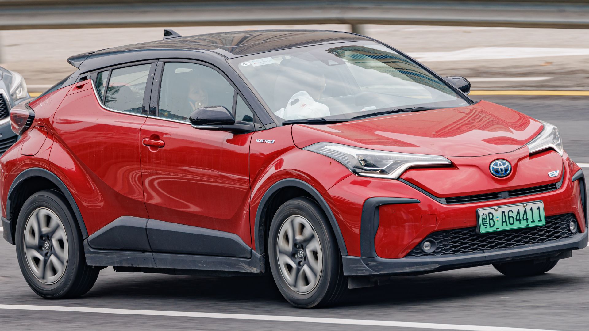 File:TOYOTA C-HR EV China(4).jpg