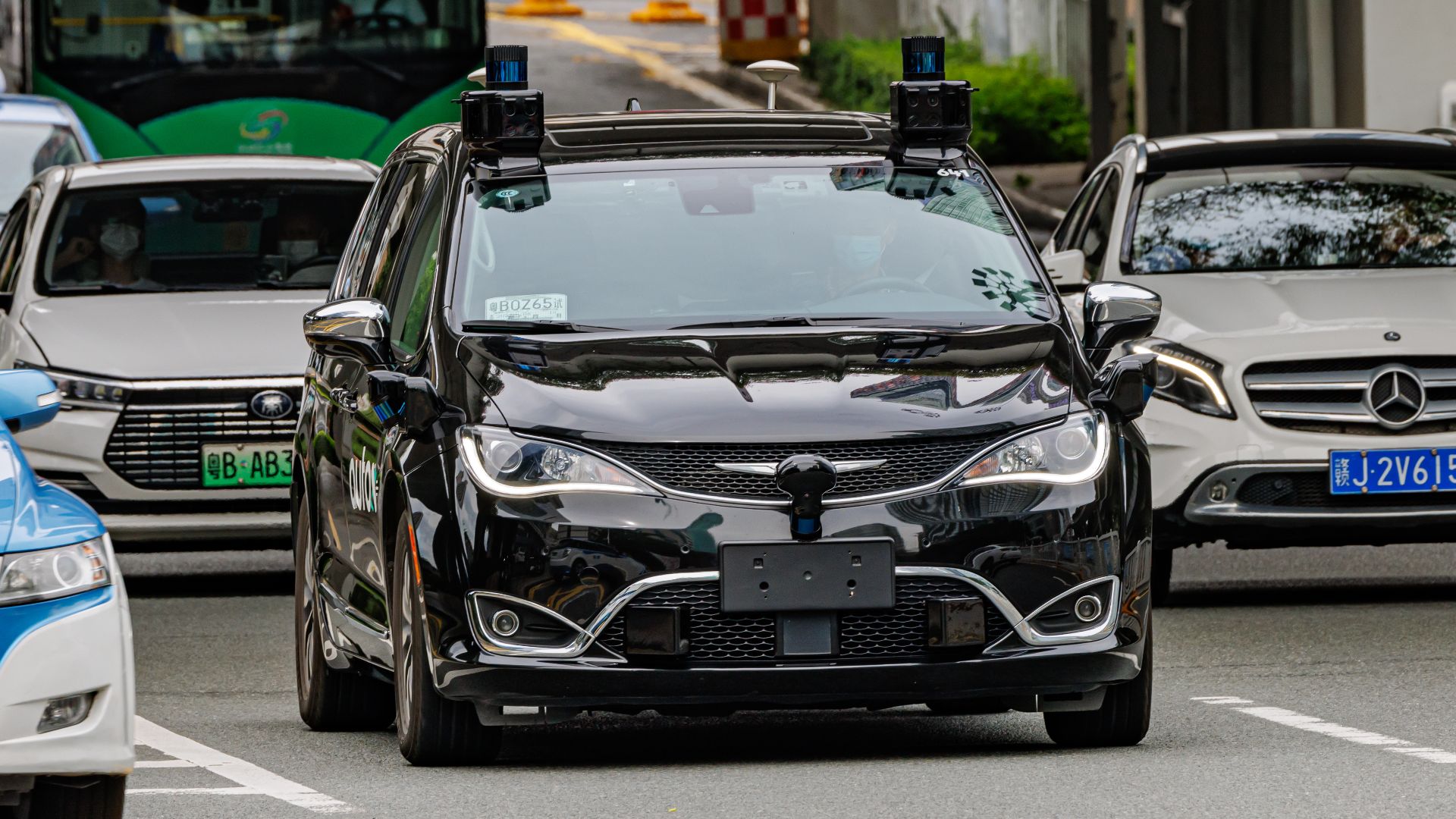 File:CHRYSLER PACIFICA (RU) SELF-DRVING TEST CAR IN CHINA (3).jpg