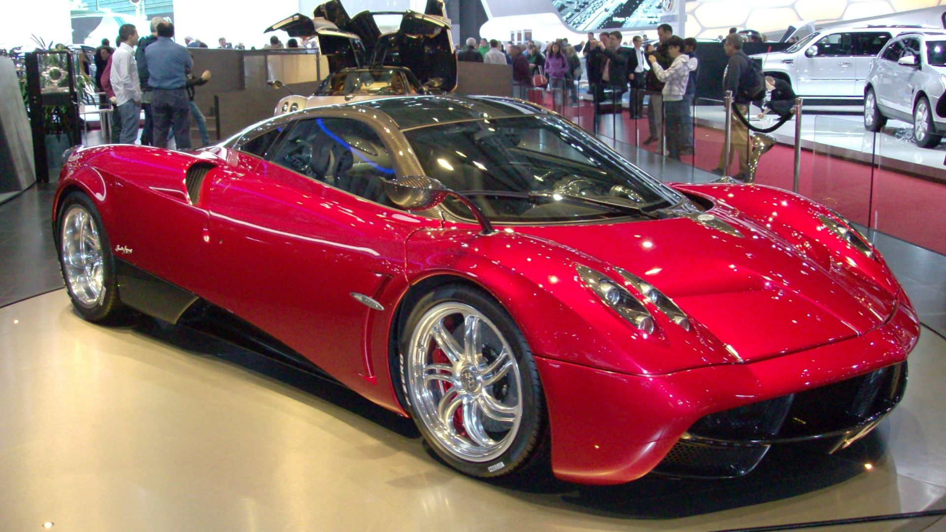File:Pagani Huayra 2.JPG