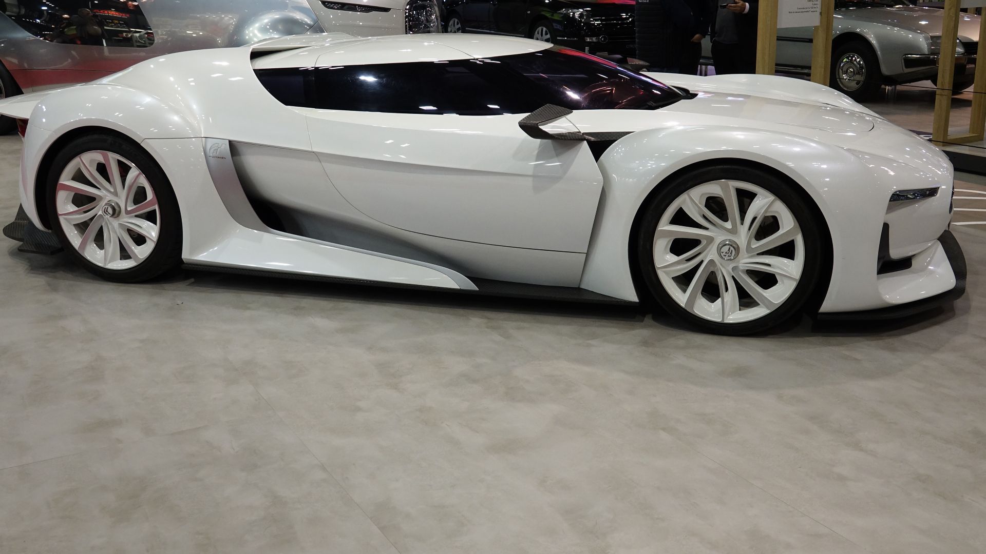 File:Exposition Citroen Rétromobile 2019 (1).jpg